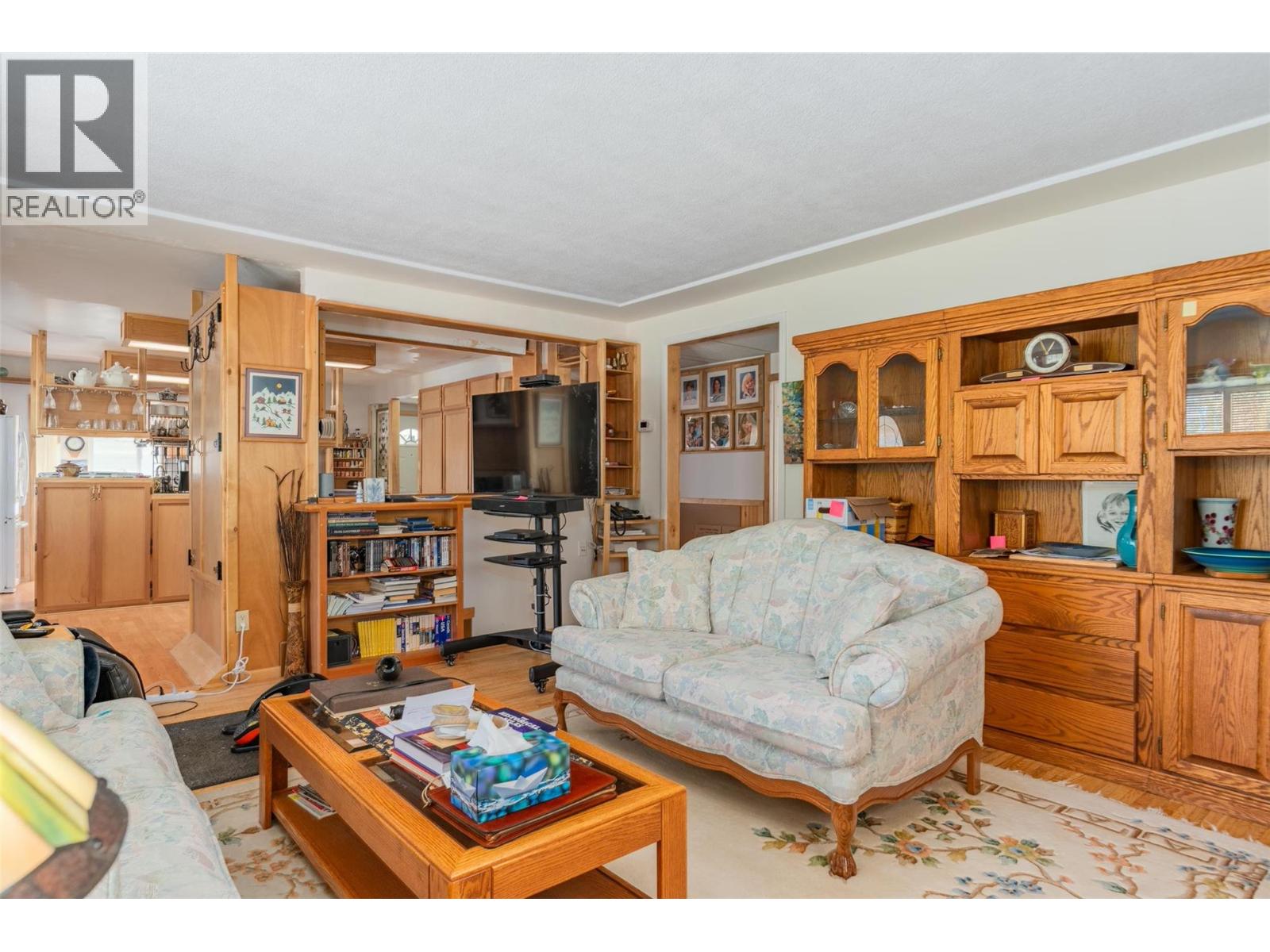 2828 9th Avenue, Castlegar