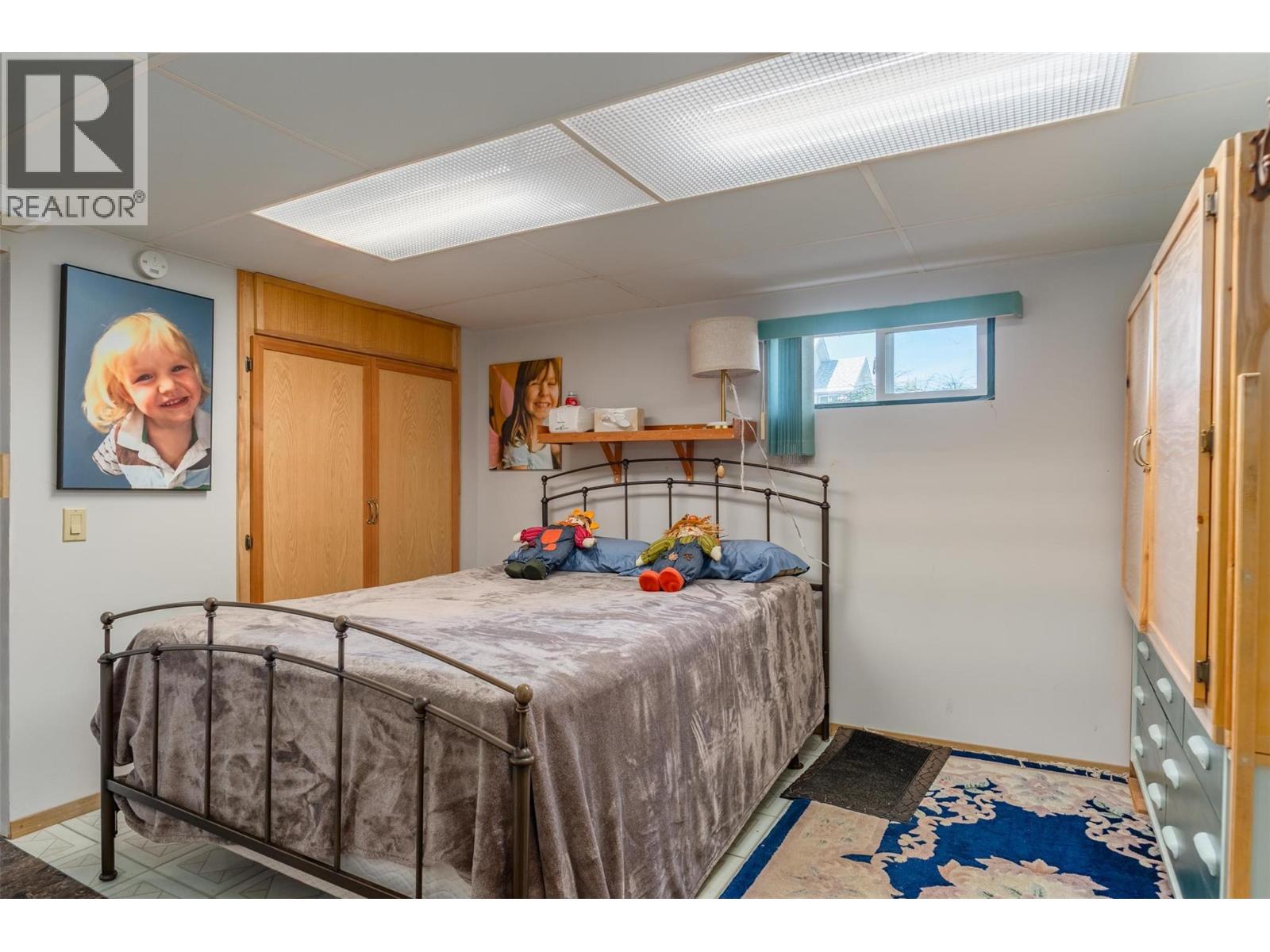 2828 9th Avenue, Castlegar