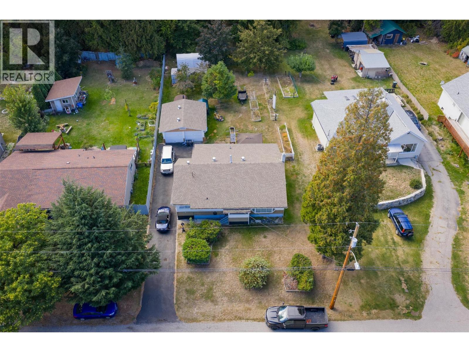 2828 9th Avenue, Castlegar