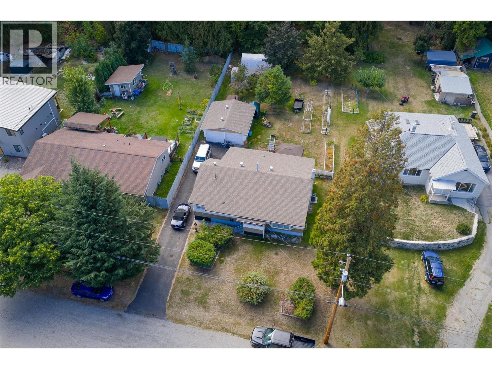 2828 9th Avenue, Castlegar