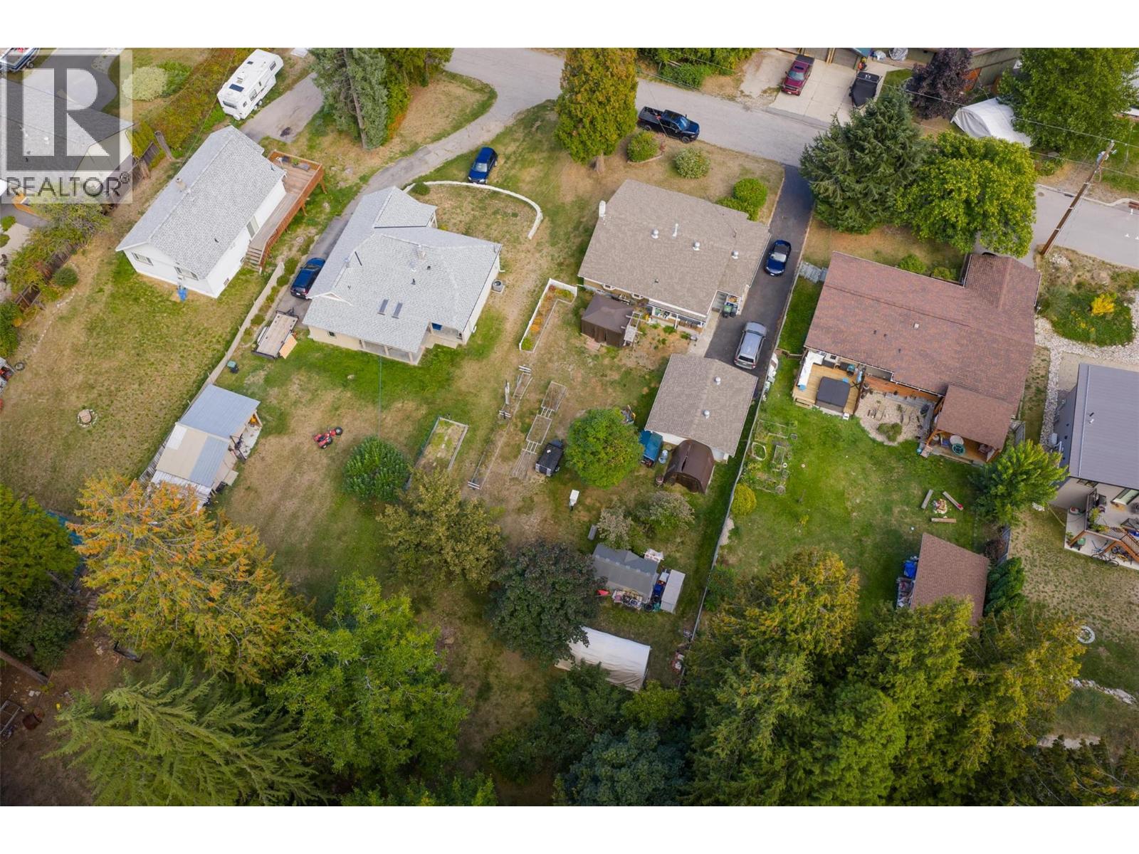 2828 9th Avenue, Castlegar
