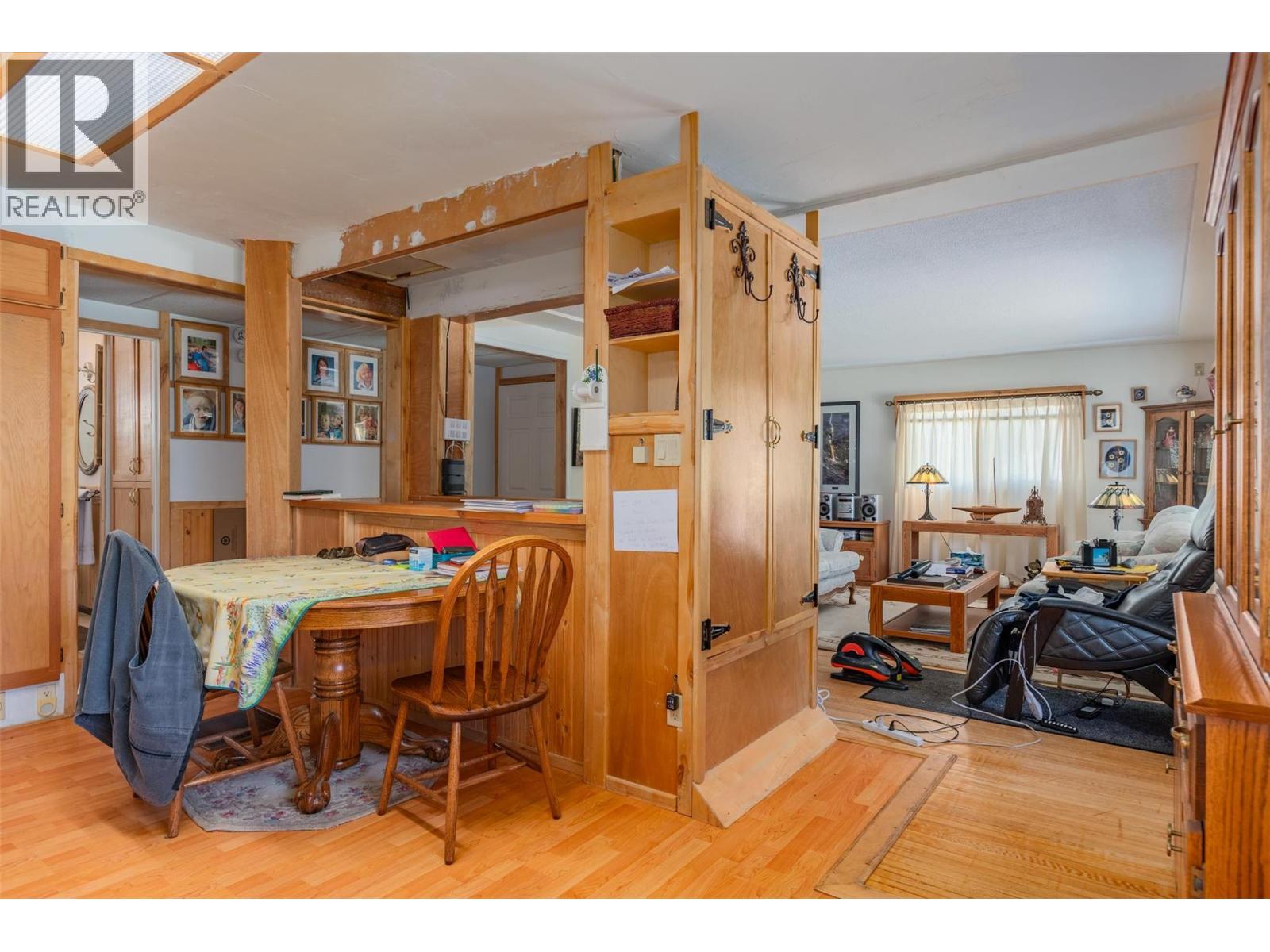2828 9th Avenue, Castlegar