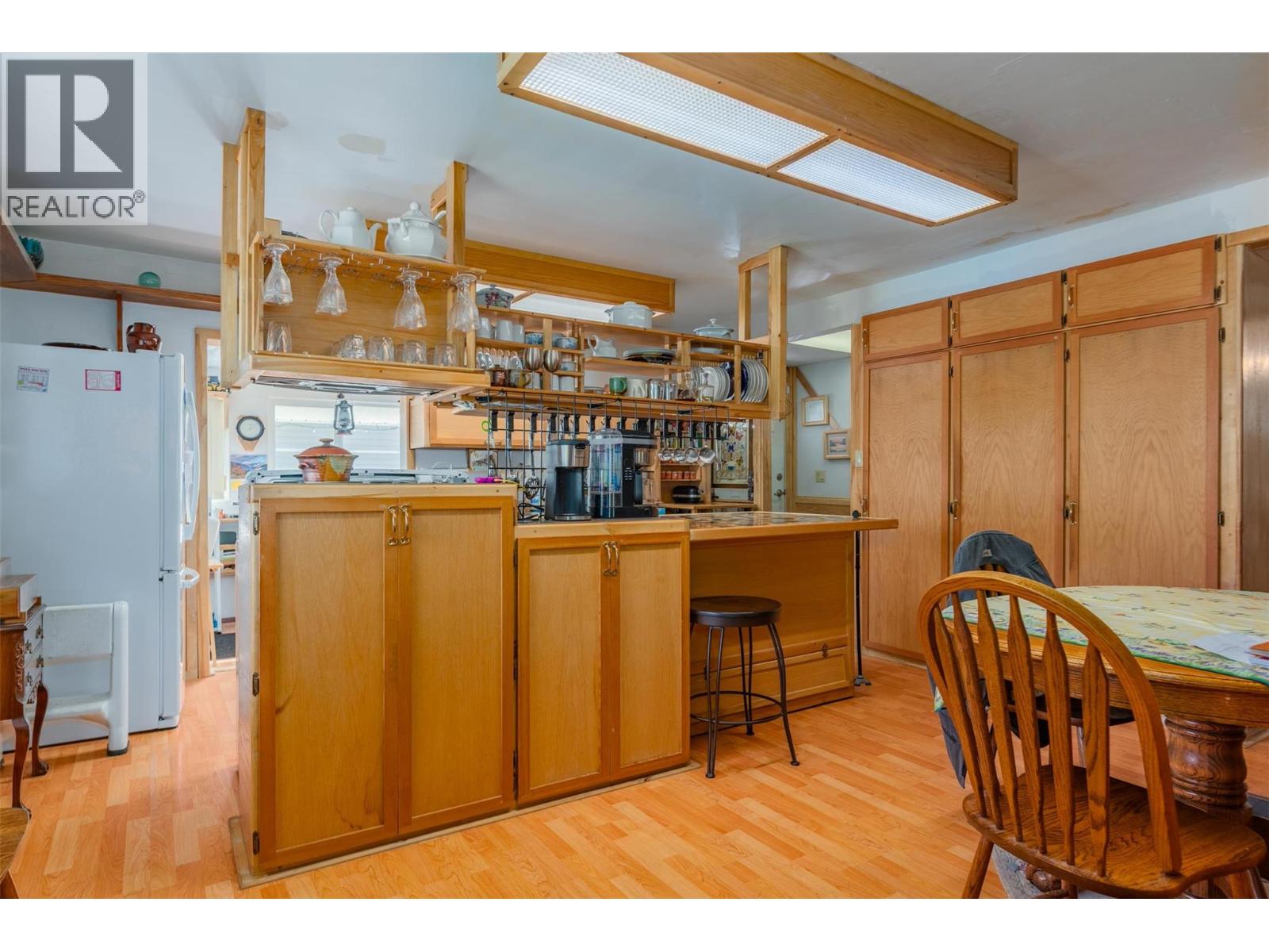 2828 9th Avenue, Castlegar