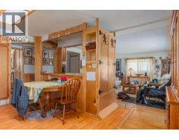 Full bathroom - 2828 9th Avenue, Castlegar, BC V1N2Z1 Photo 7