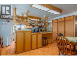 Bedroom - 2828 9th Avenue, Castlegar, BC V1N2Z1 Photo 8