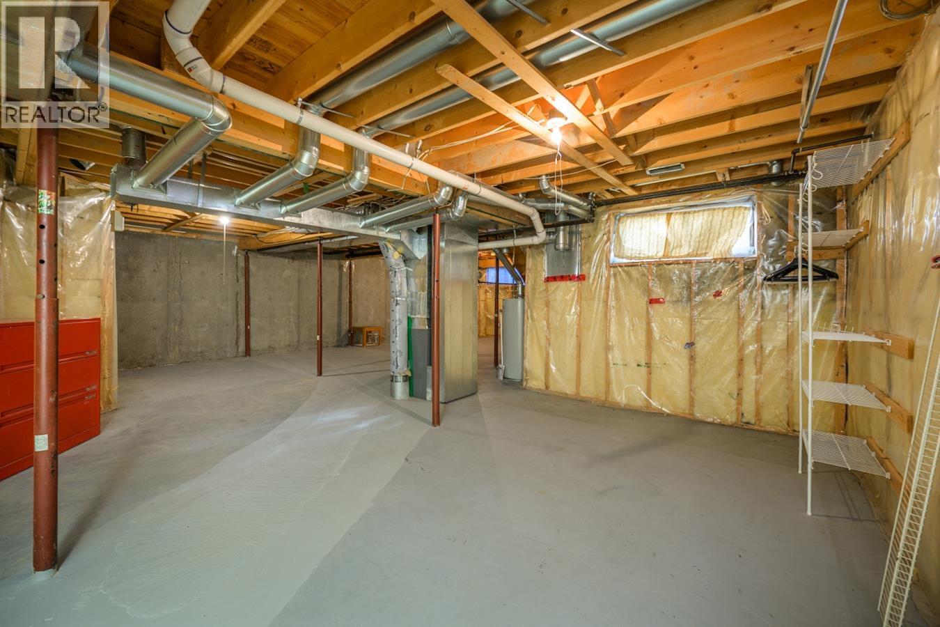102 3233 MCGILL CRESCENT, Prince George