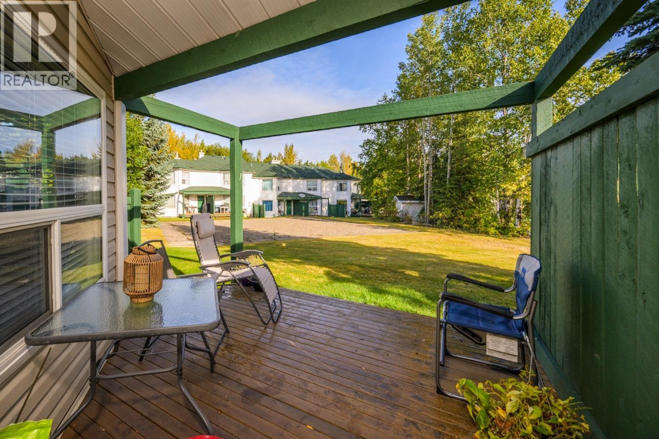 102 3233 MCGILL CRESCENT, Prince George