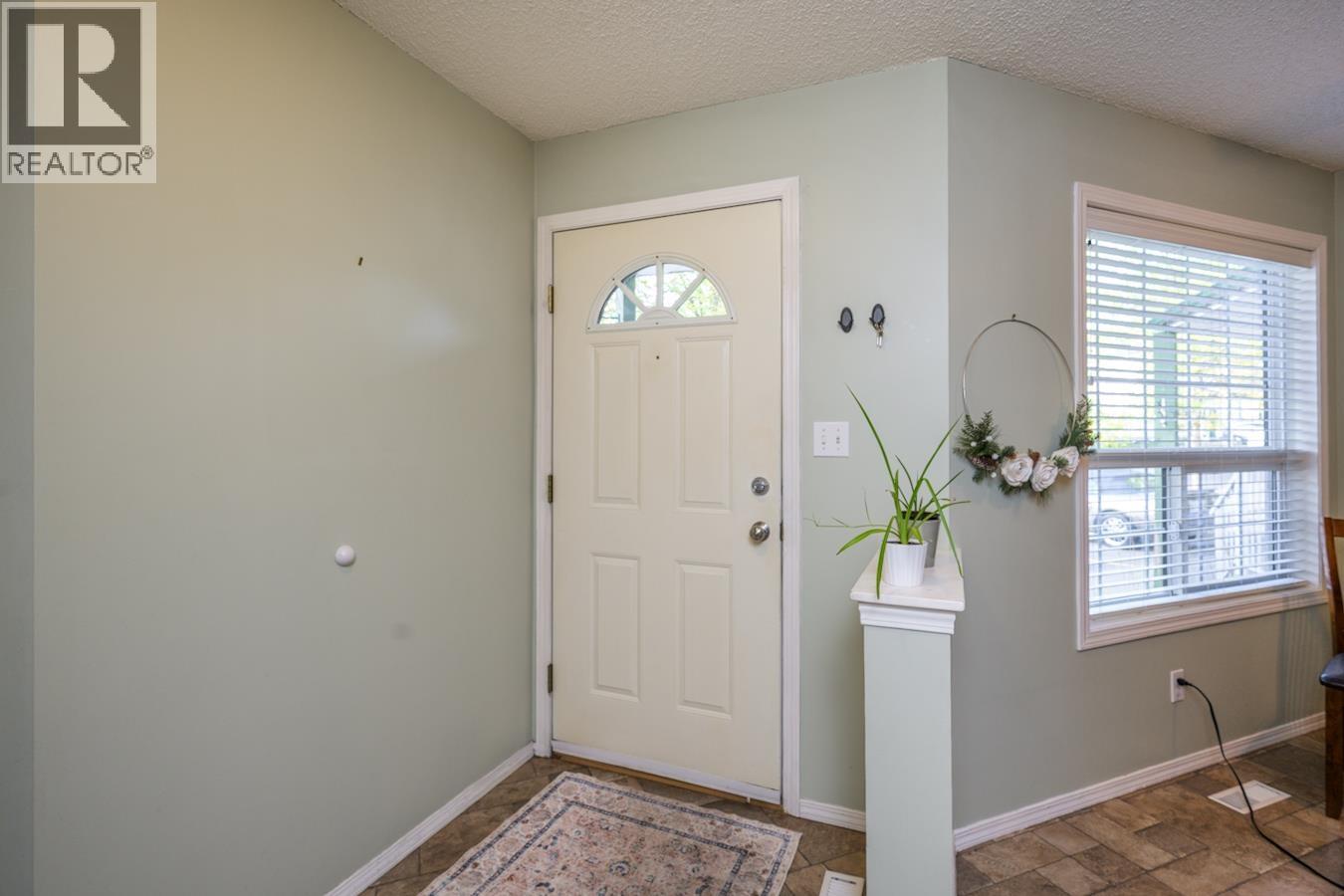 102 3233 MCGILL CRESCENT, Prince George