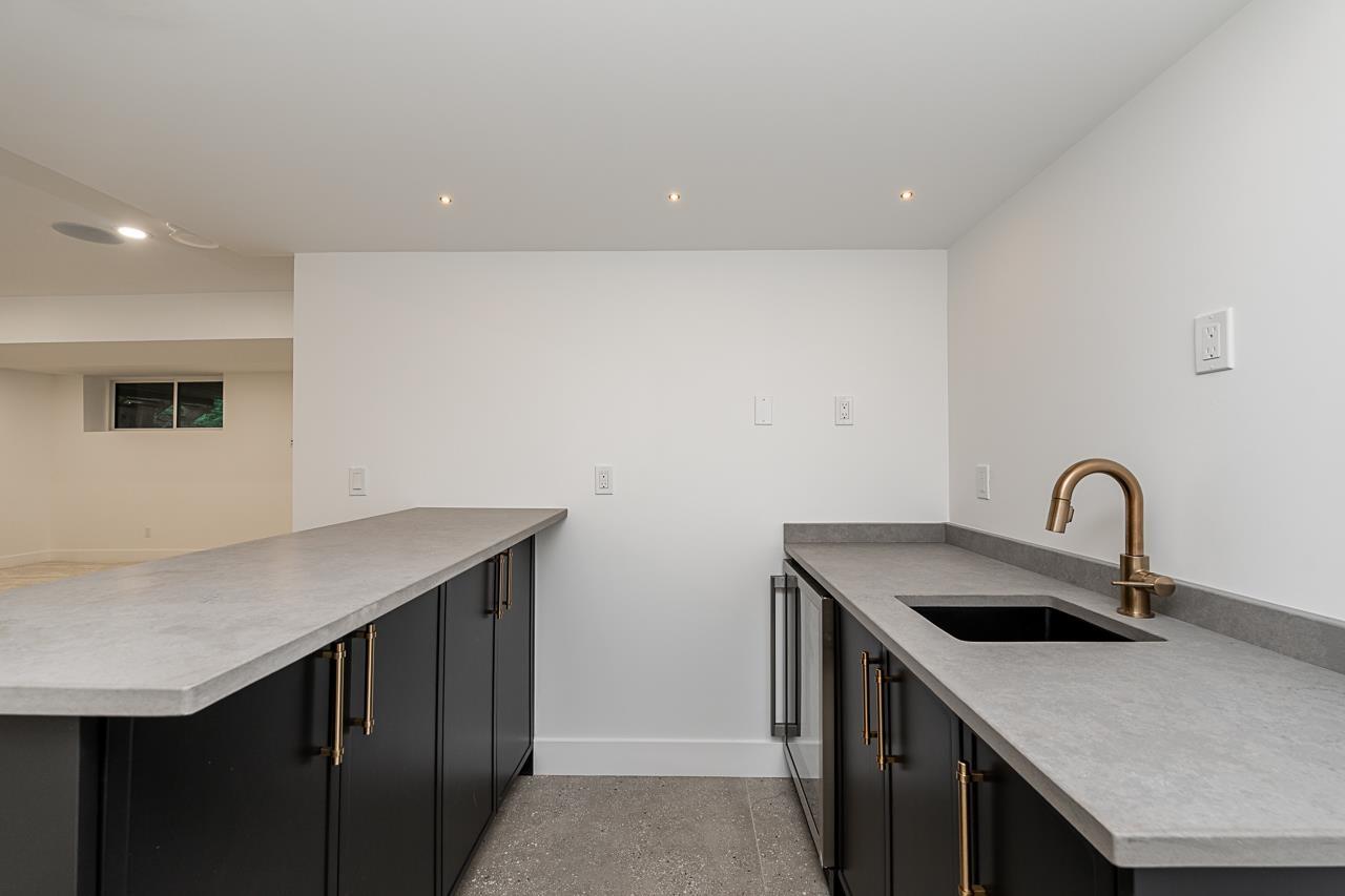 24430 56 AVENUE, Langley