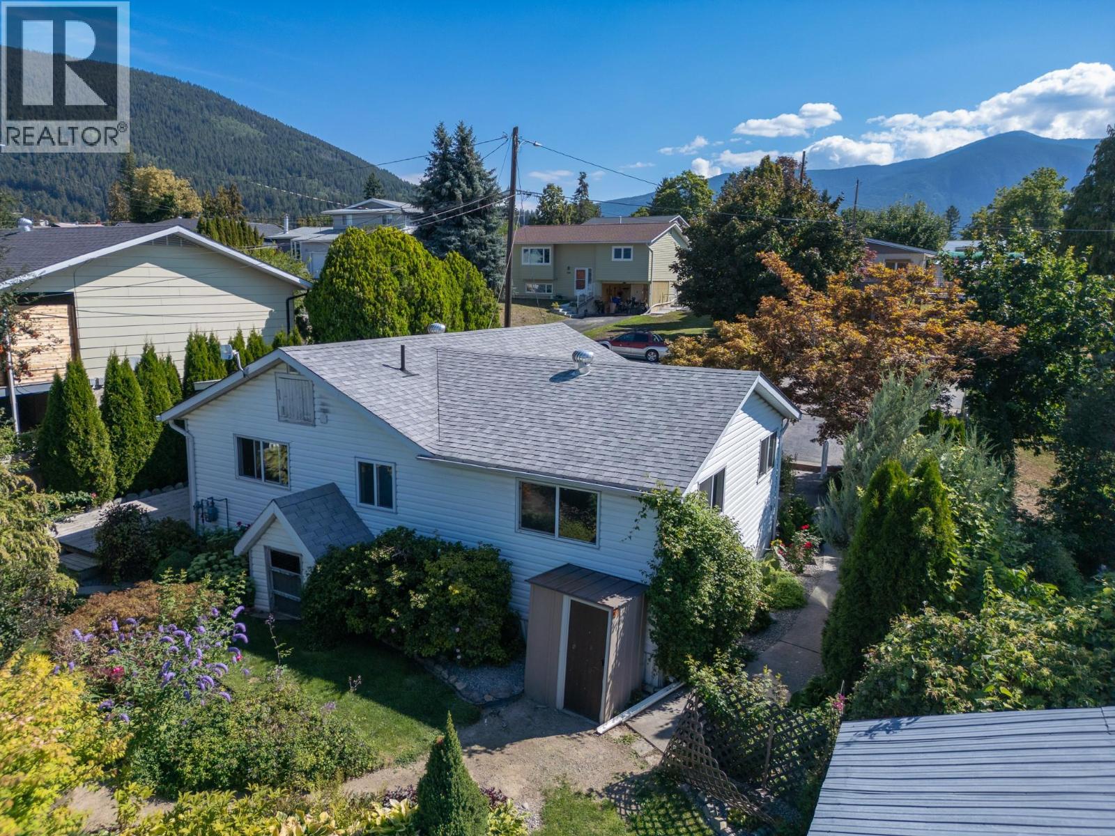 511 10TH Avenue, Creston