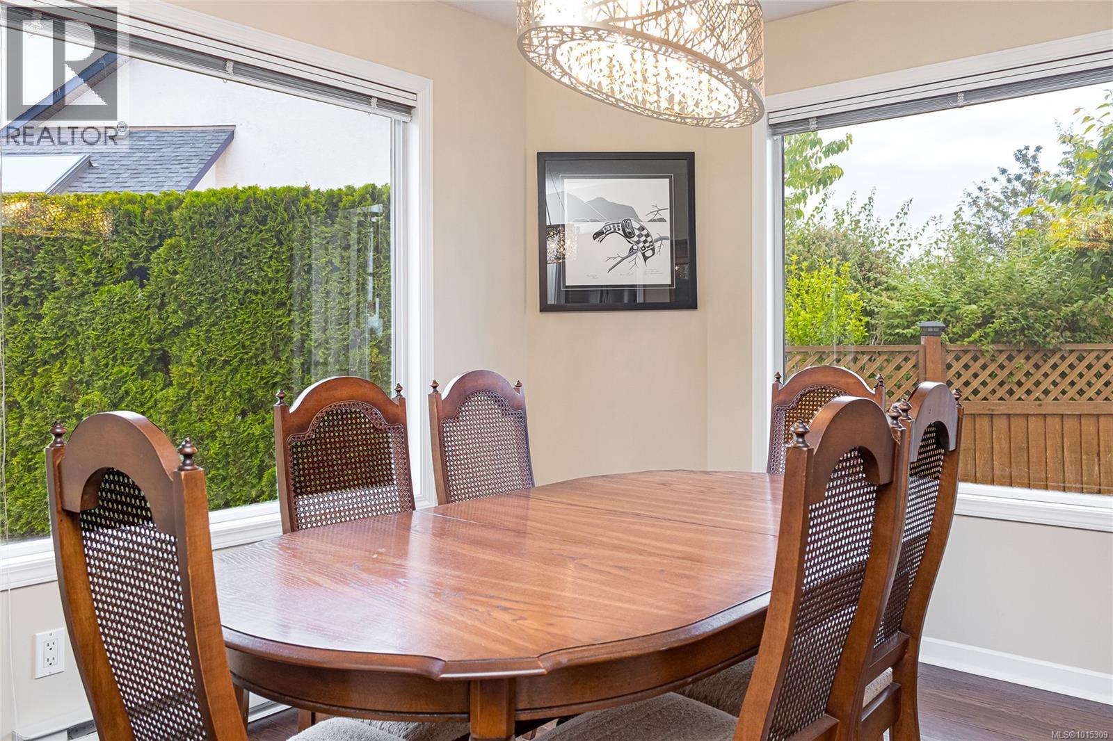 639 Eagle Tree Close, Parksville