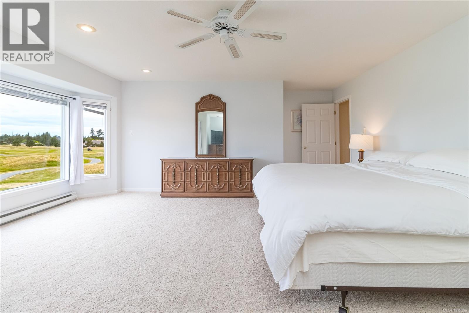 639 Eagle Tree Close, Parksville