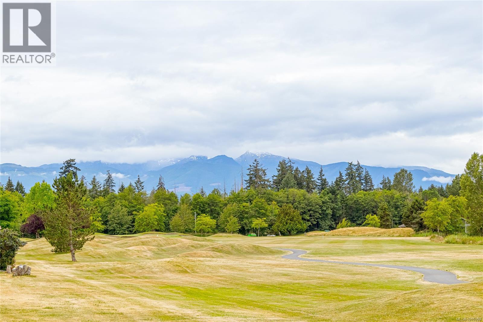639 Eagle Tree Close, Parksville