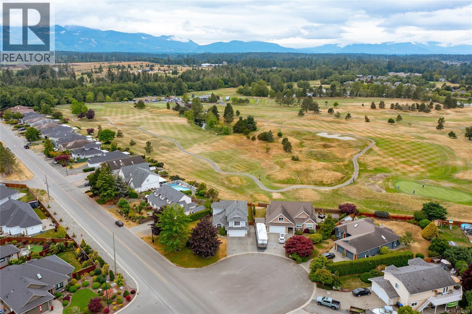 639 Eagle Tree Close, Parksville