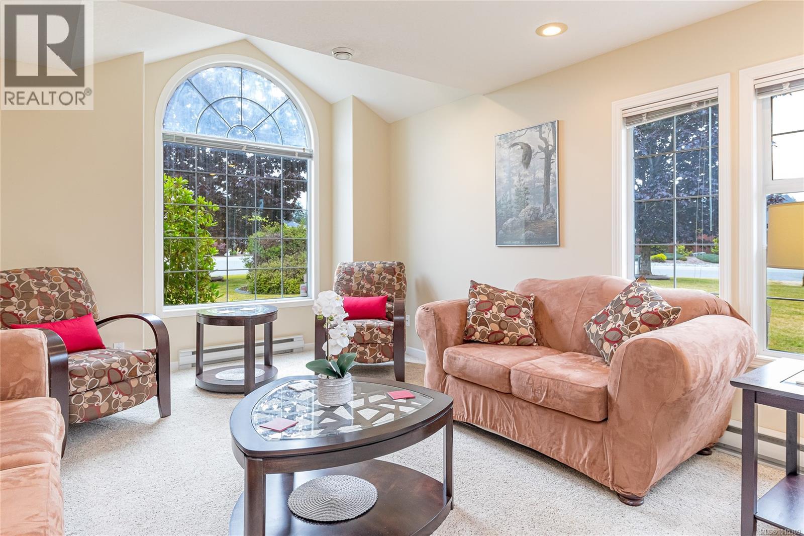 639 Eagle Tree Close, Parksville