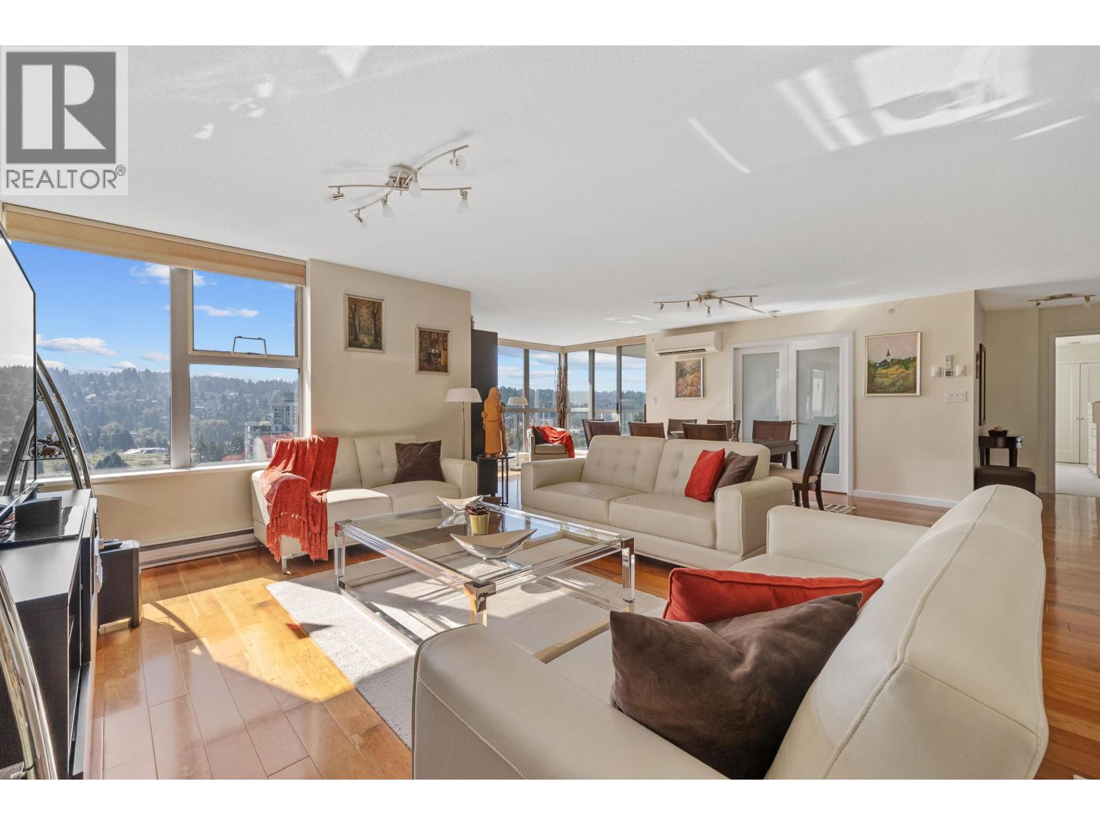 2103 290 NEWPORT DRIVE, Port Moody