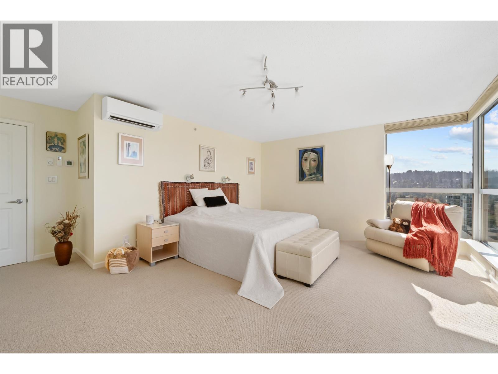 2103 290 NEWPORT DRIVE, Port Moody