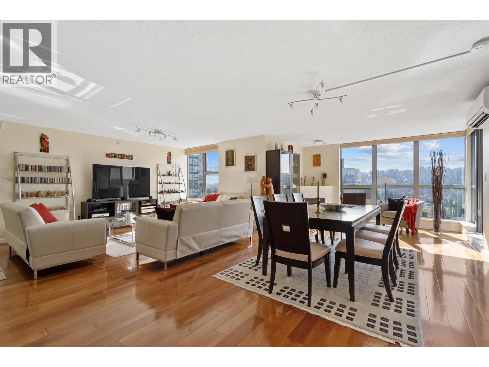 2103 290 NEWPORT DRIVE, Port Moody