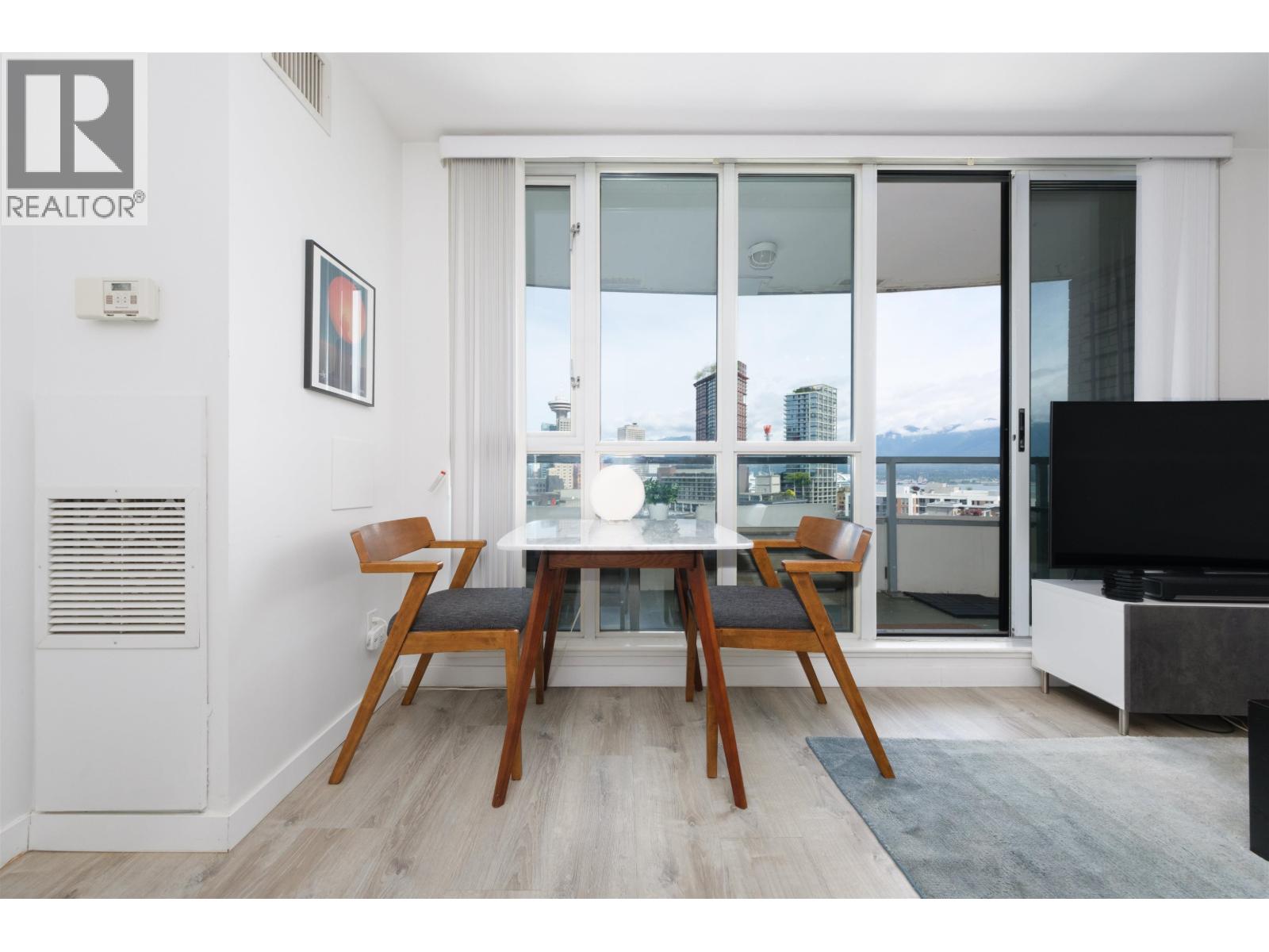 1703 63 KEEFER PLACE, Vancouver