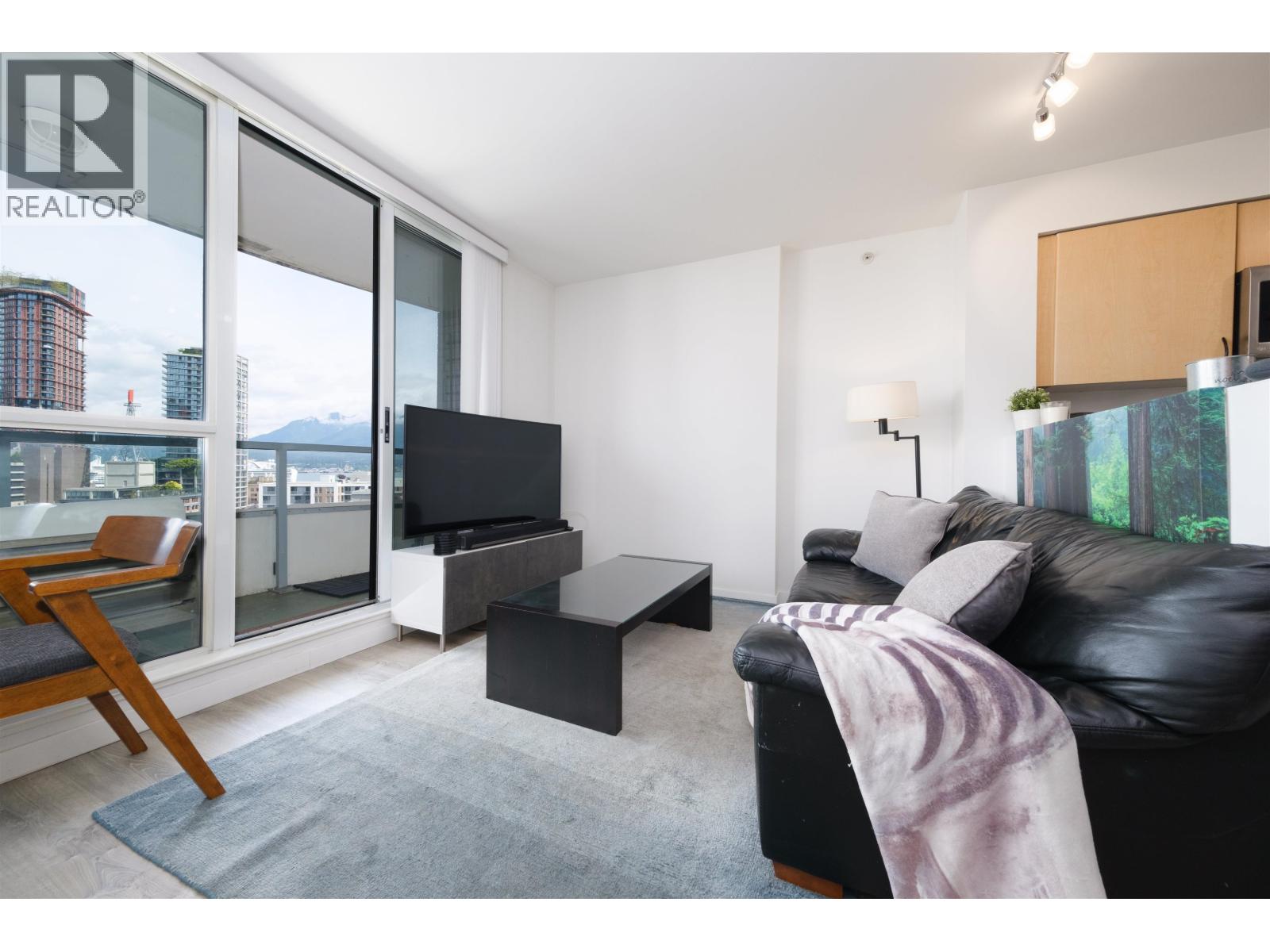 1703 63 KEEFER PLACE, Vancouver