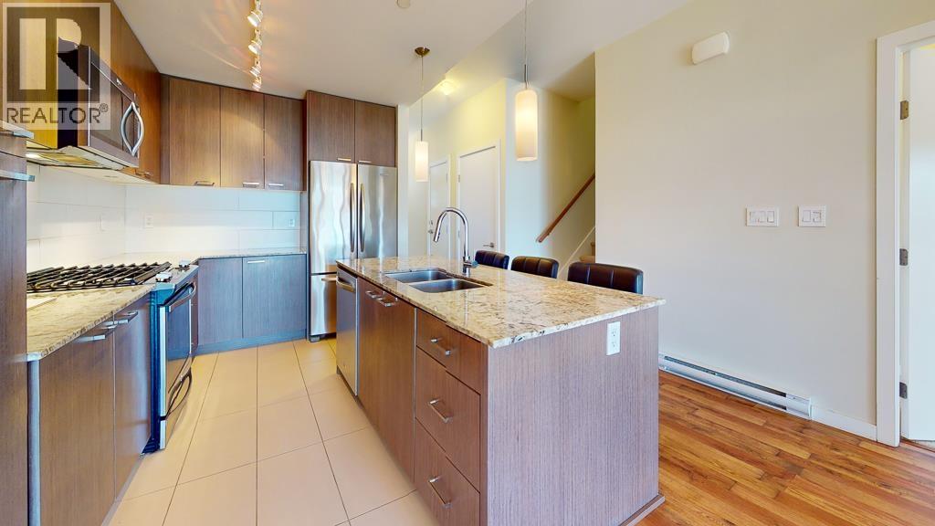 5993 BEACHGATE LANE, Sechelt