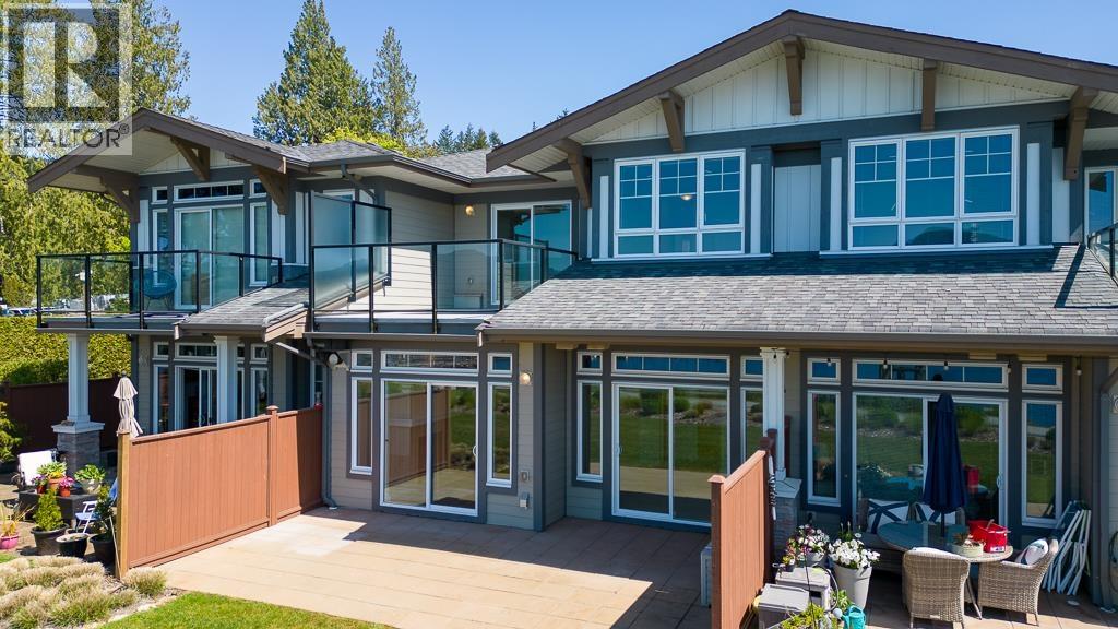 5993 BEACHGATE LANE, Sechelt
