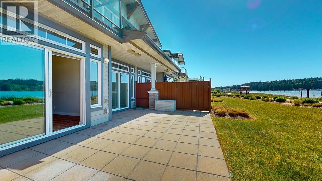 5993 BEACHGATE LANE, Sechelt