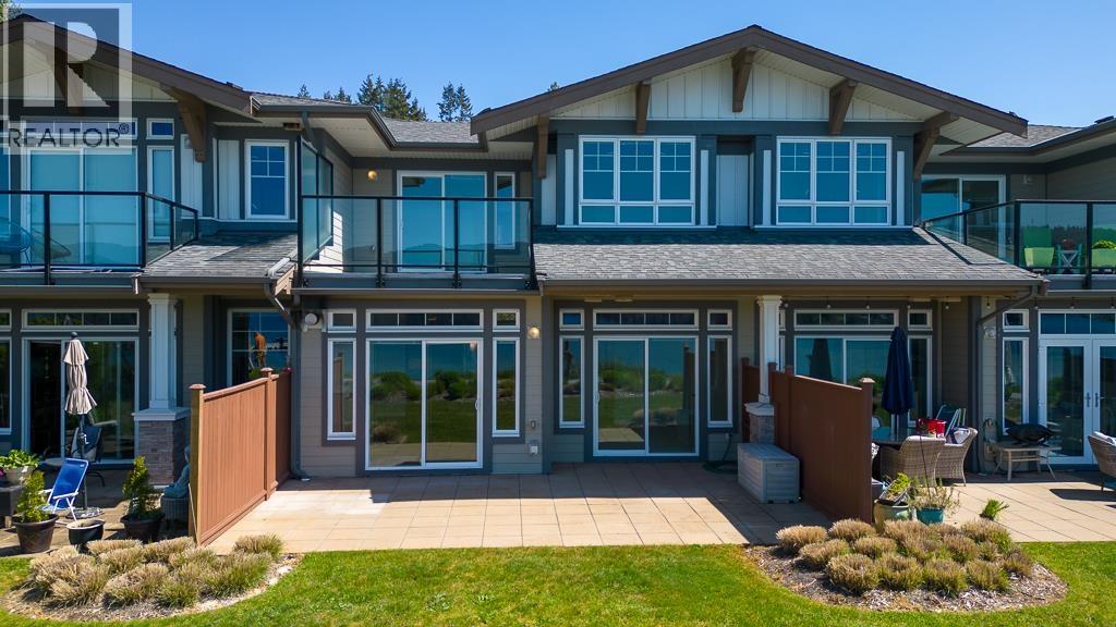 5993 BEACHGATE LANE, Sechelt