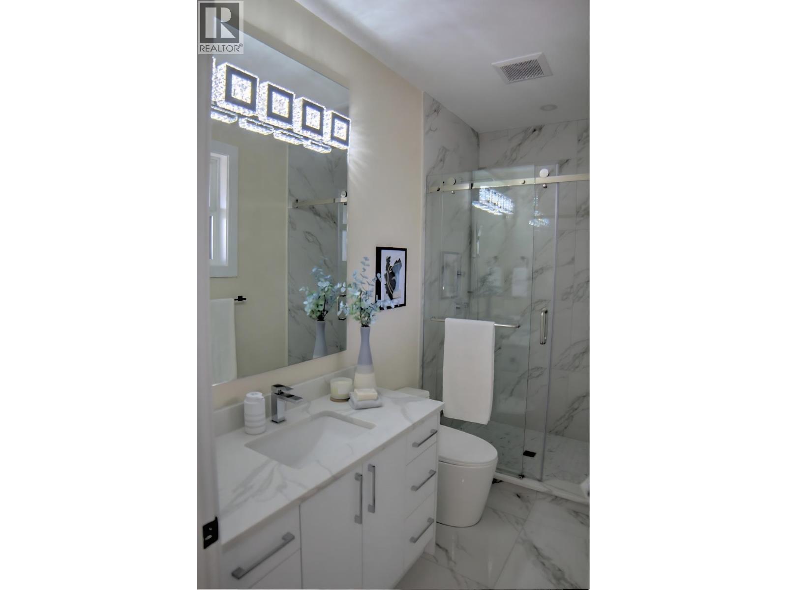 5171 57 STREET, Ladner