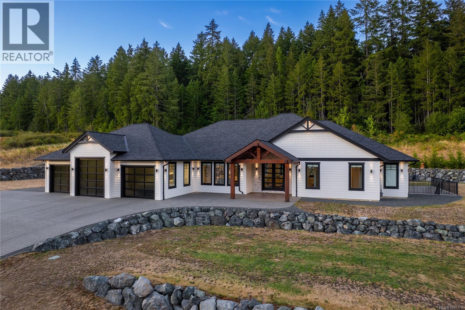 6127 Chase Dr, Port Alberni