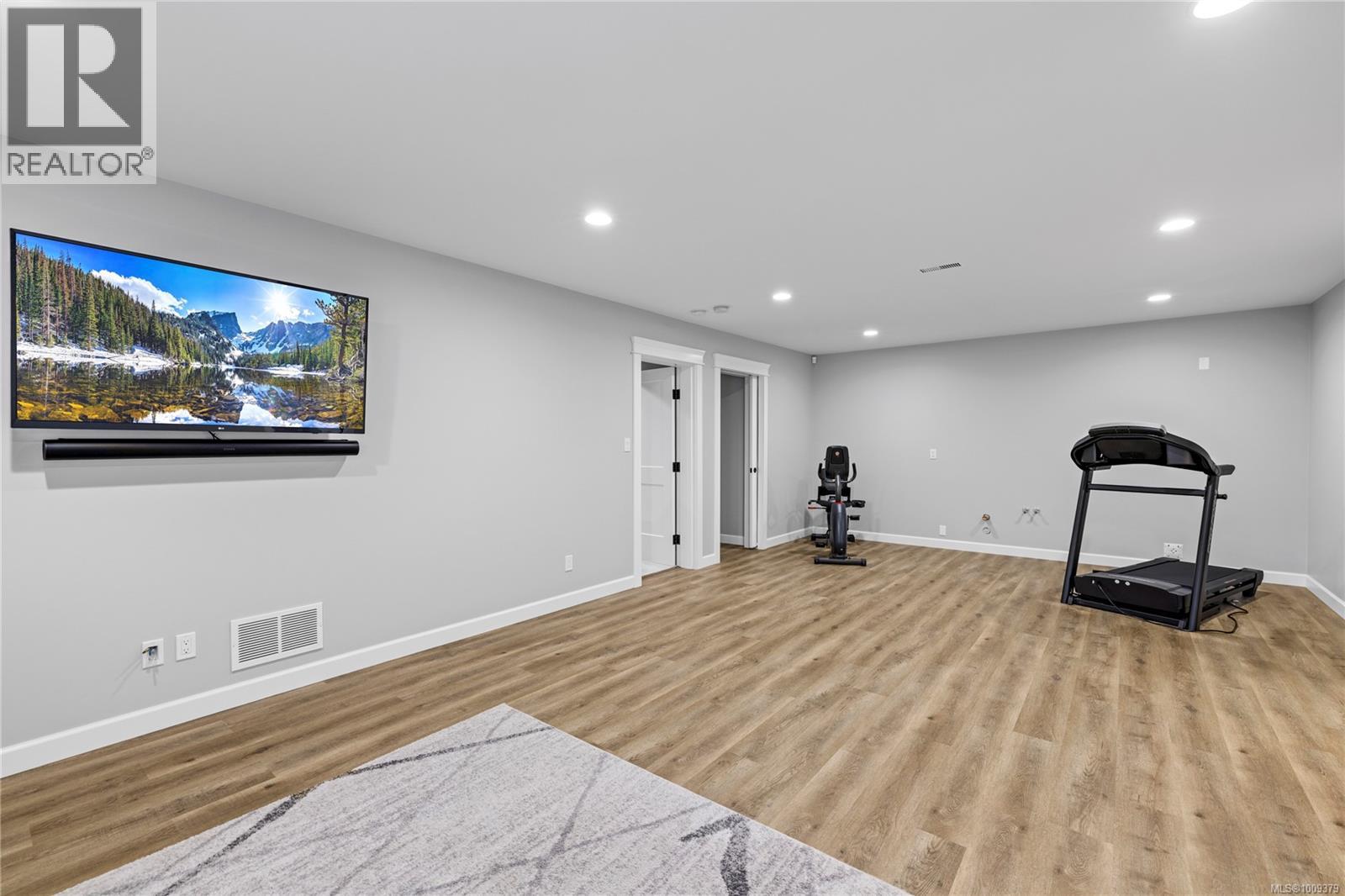 6127 Chase Dr, Port Alberni