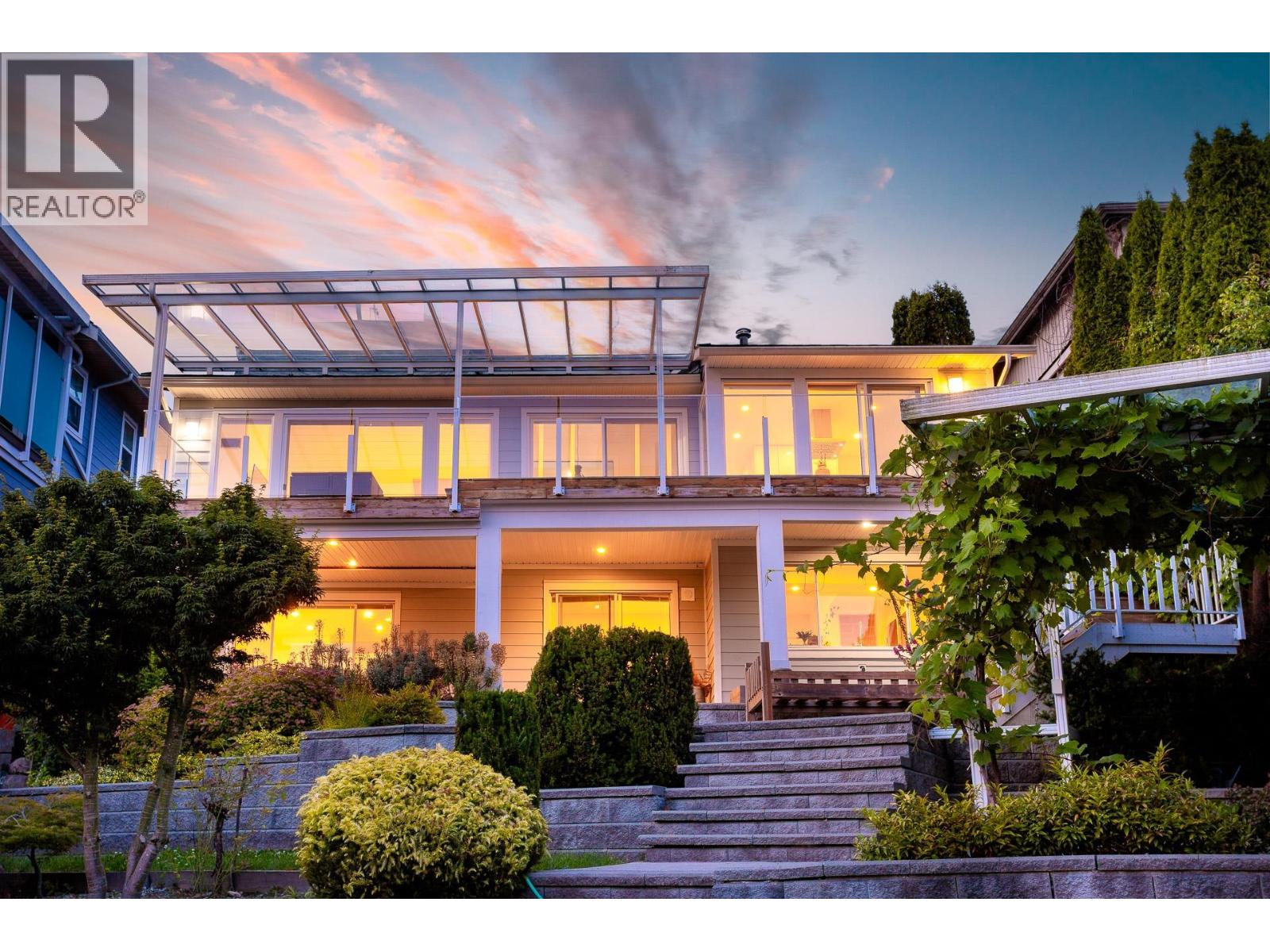 1122 IOCO ROAD, Port Moody