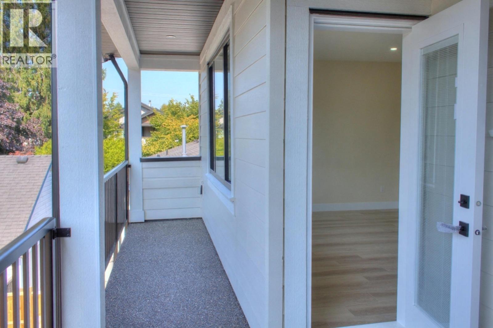 5169 57 STREET, Ladner