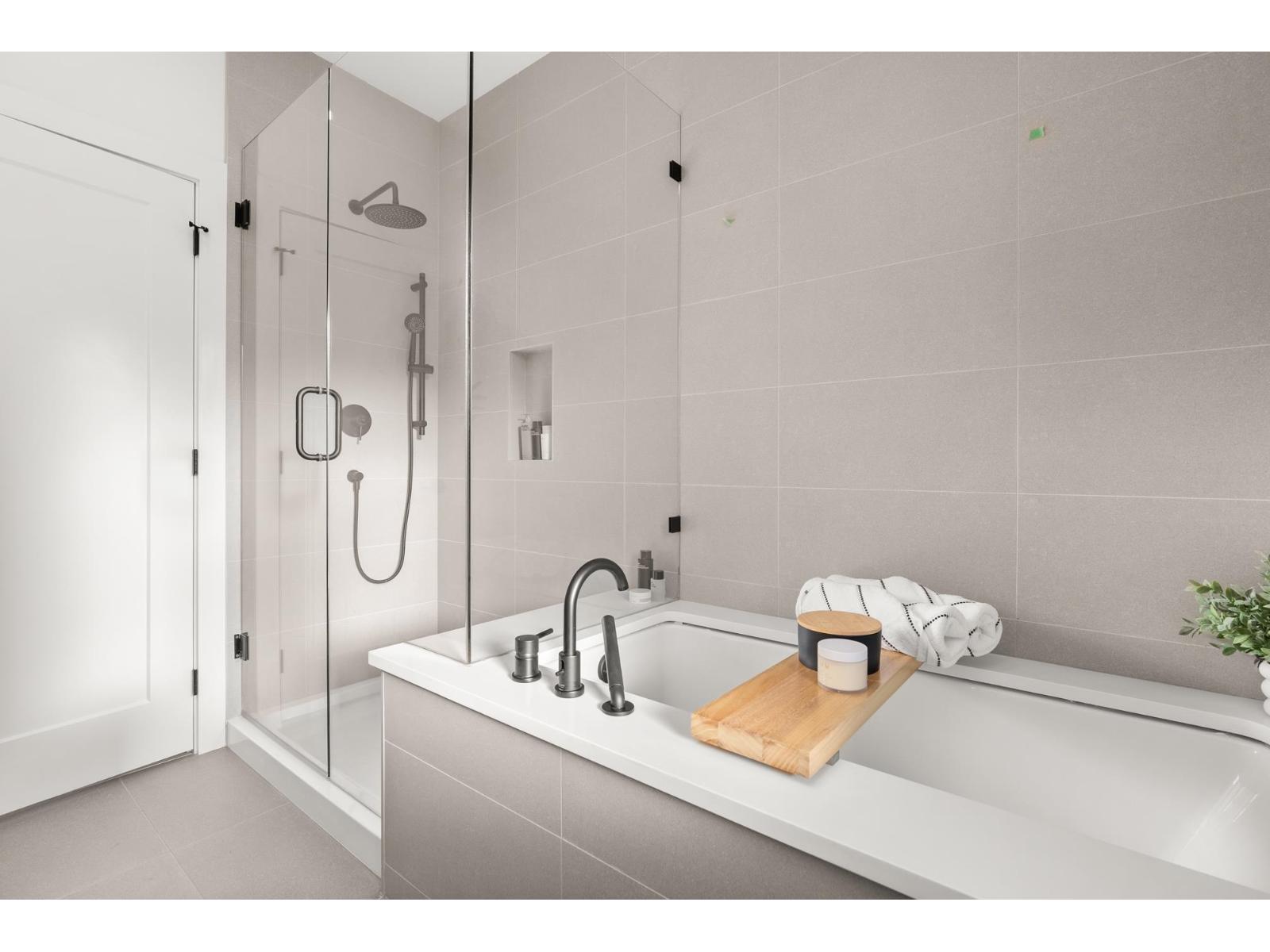 9312 EBOR ROAD, Delta