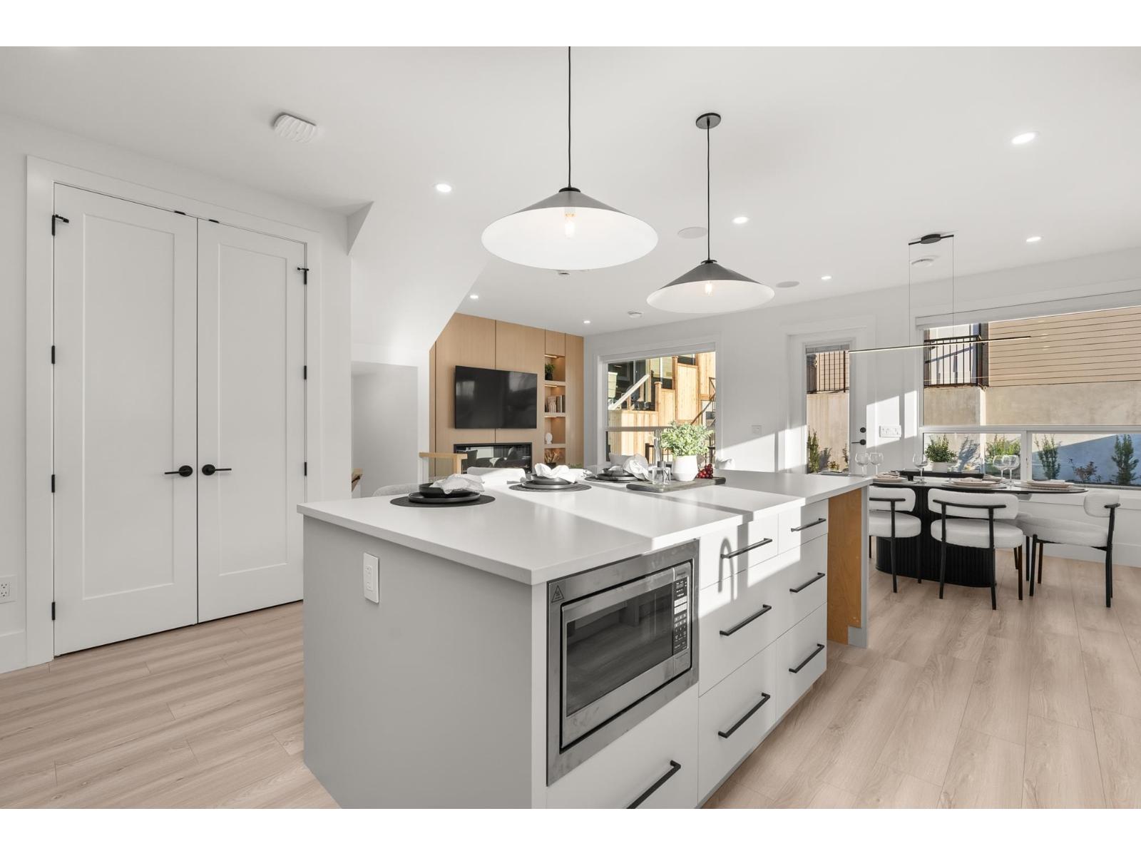 9312 EBOR ROAD, Delta