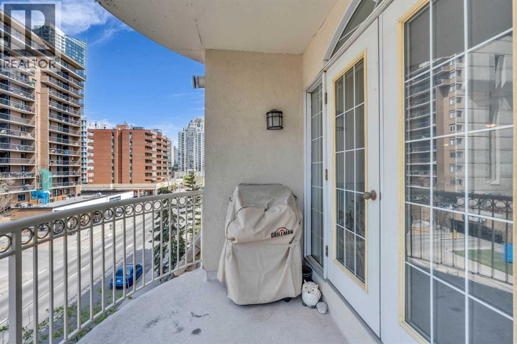 Single Family House for Sale in    Avenue SW Beltline Calgary 