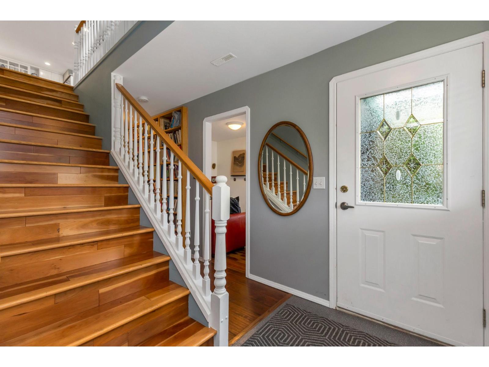 22 34250 HAZELWOOD AVENUE, Abbotsford
