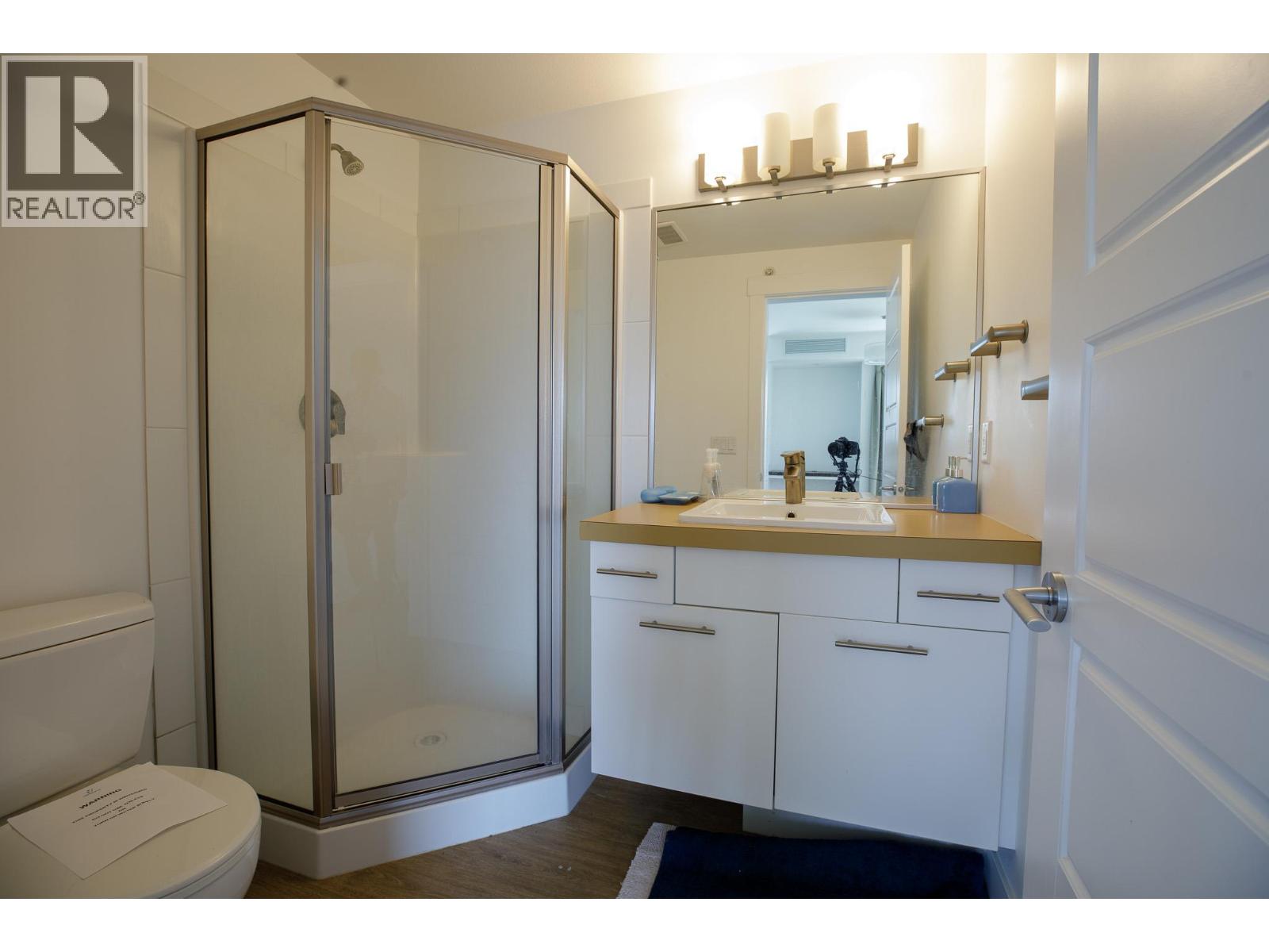 307 985 Academy Way, Kelowna