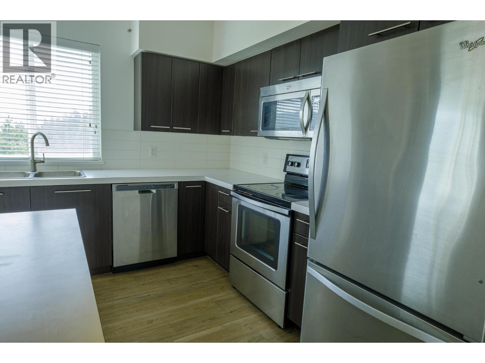 307 985 Academy Way, Kelowna