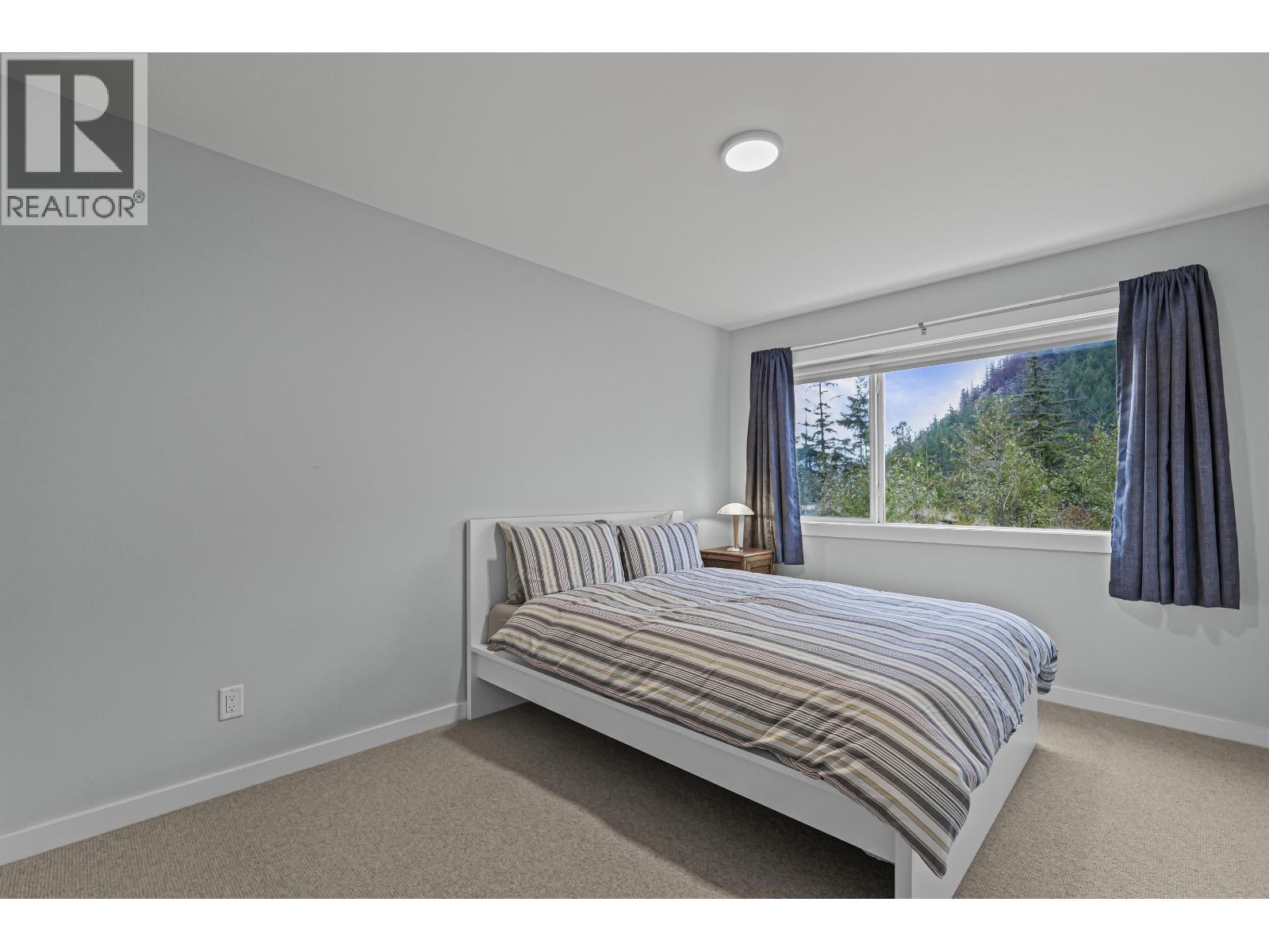 5 41365 SKYRIDGE PLACE, Squamish