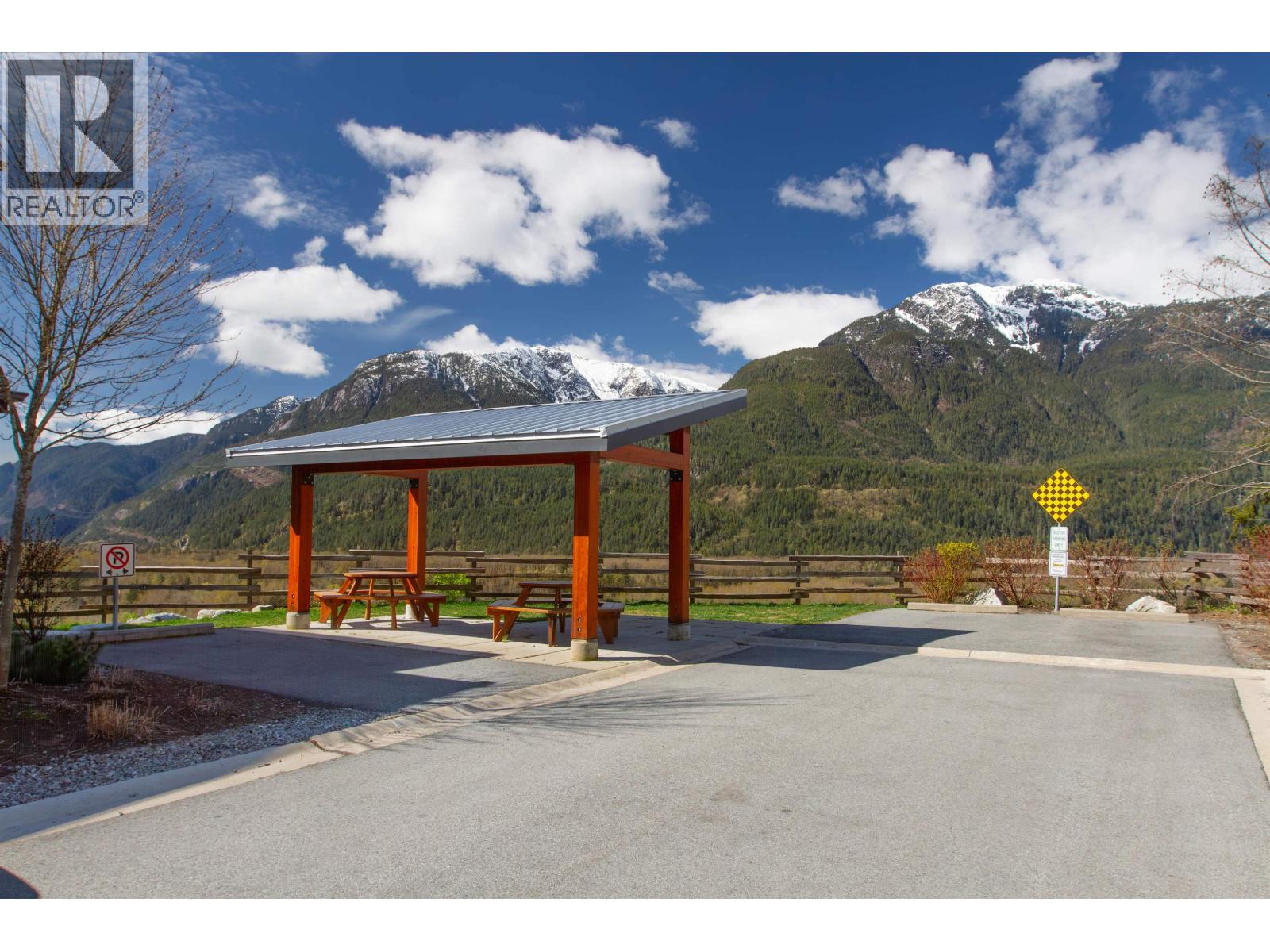 5 41365 SKYRIDGE PLACE, Squamish