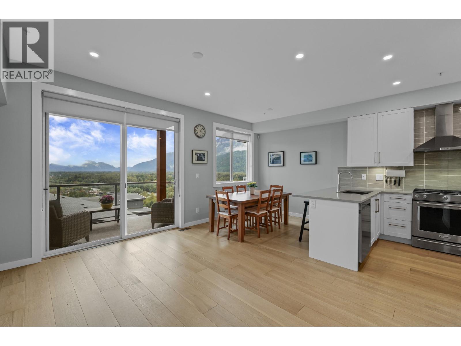5 41365 SKYRIDGE PLACE, Squamish