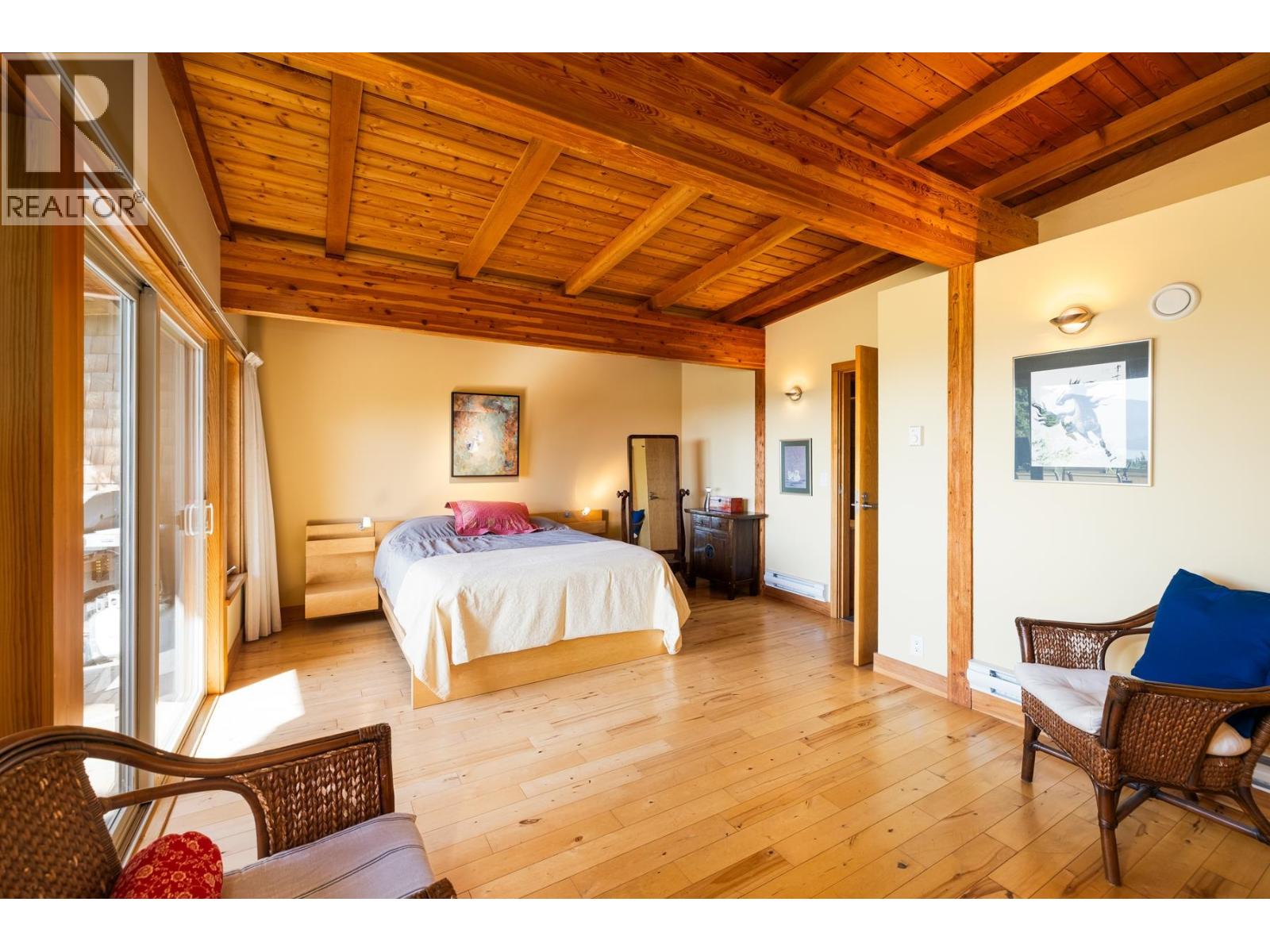1301 SUNSET ROAD, Bowen Island