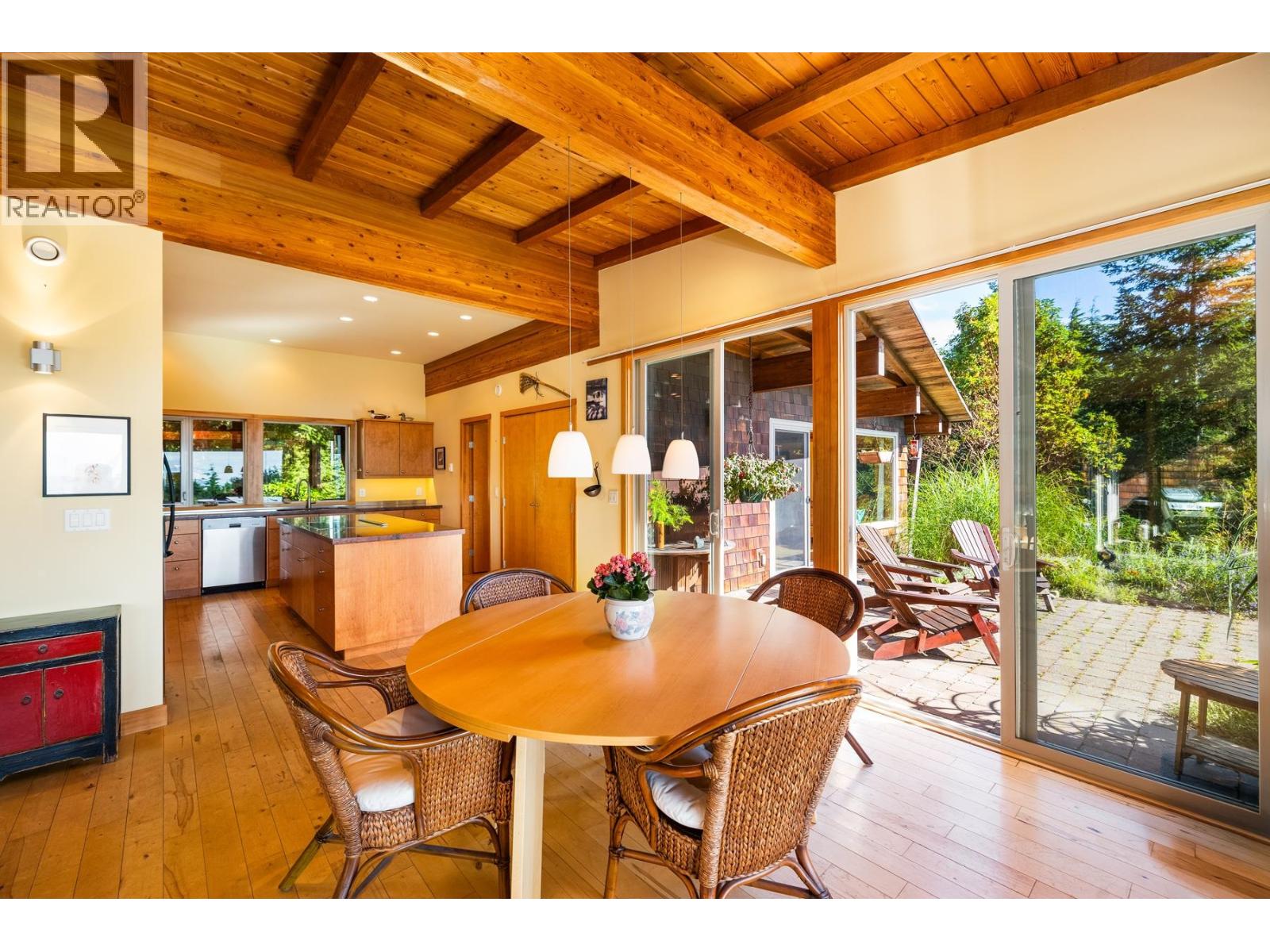 1301 SUNSET ROAD, Bowen Island