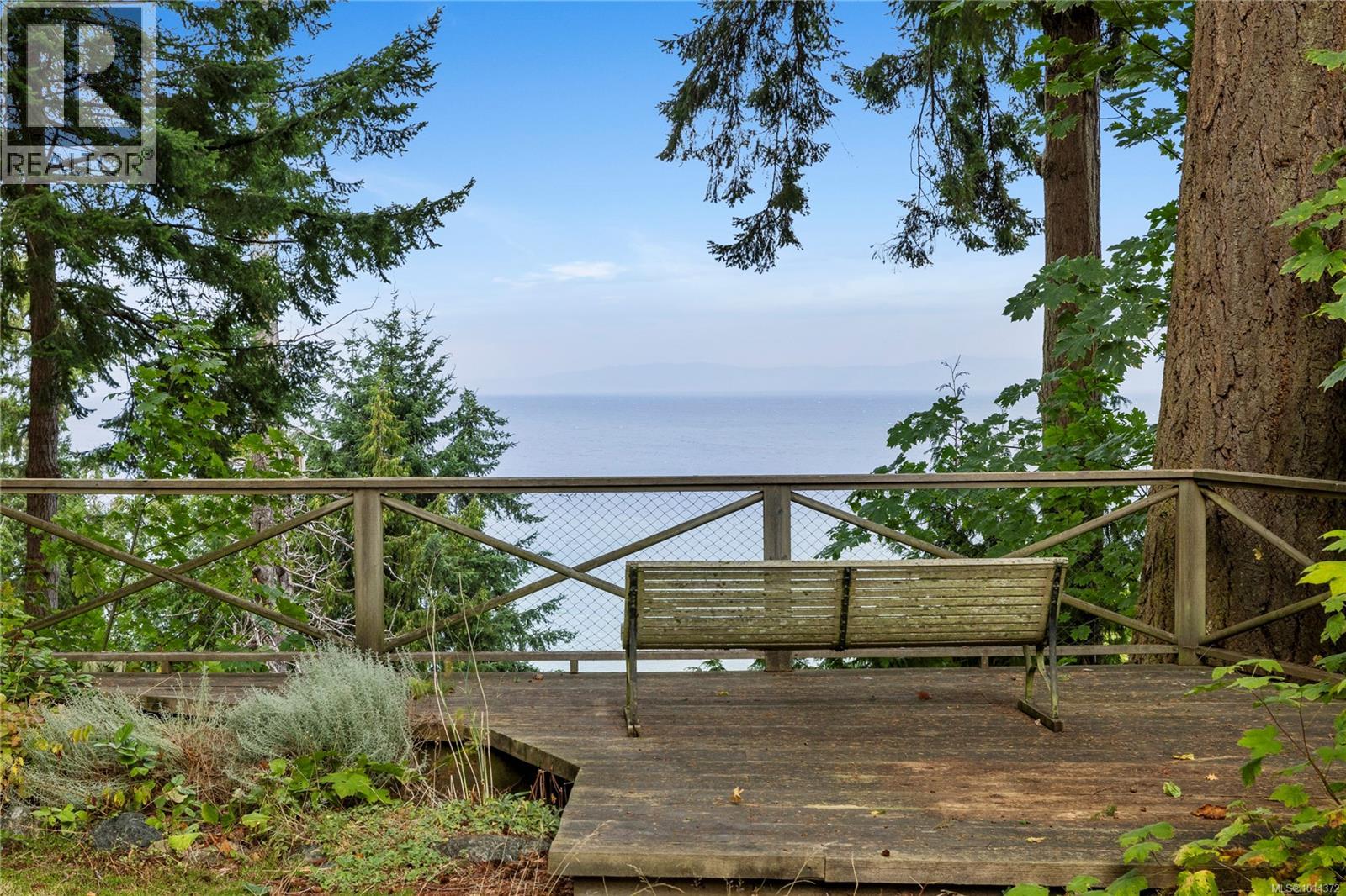 5171 Island Hwy W, Qualicum Beach