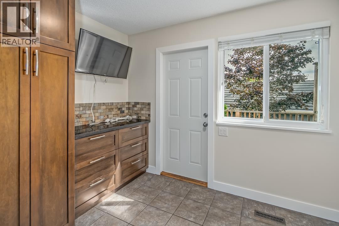 8540 CALDER Road, Richmond