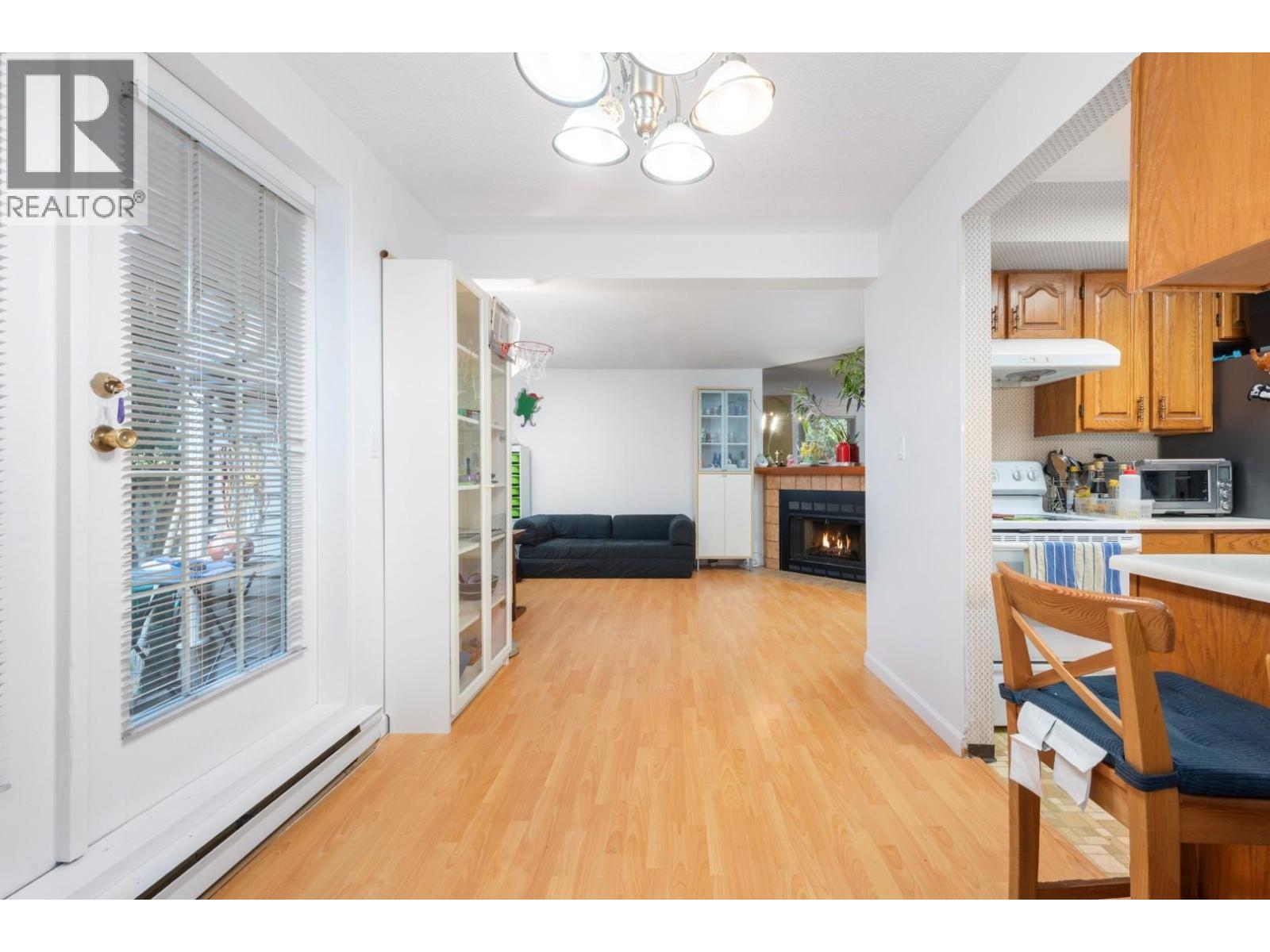 3 6771 COONEY ROAD, Richmond