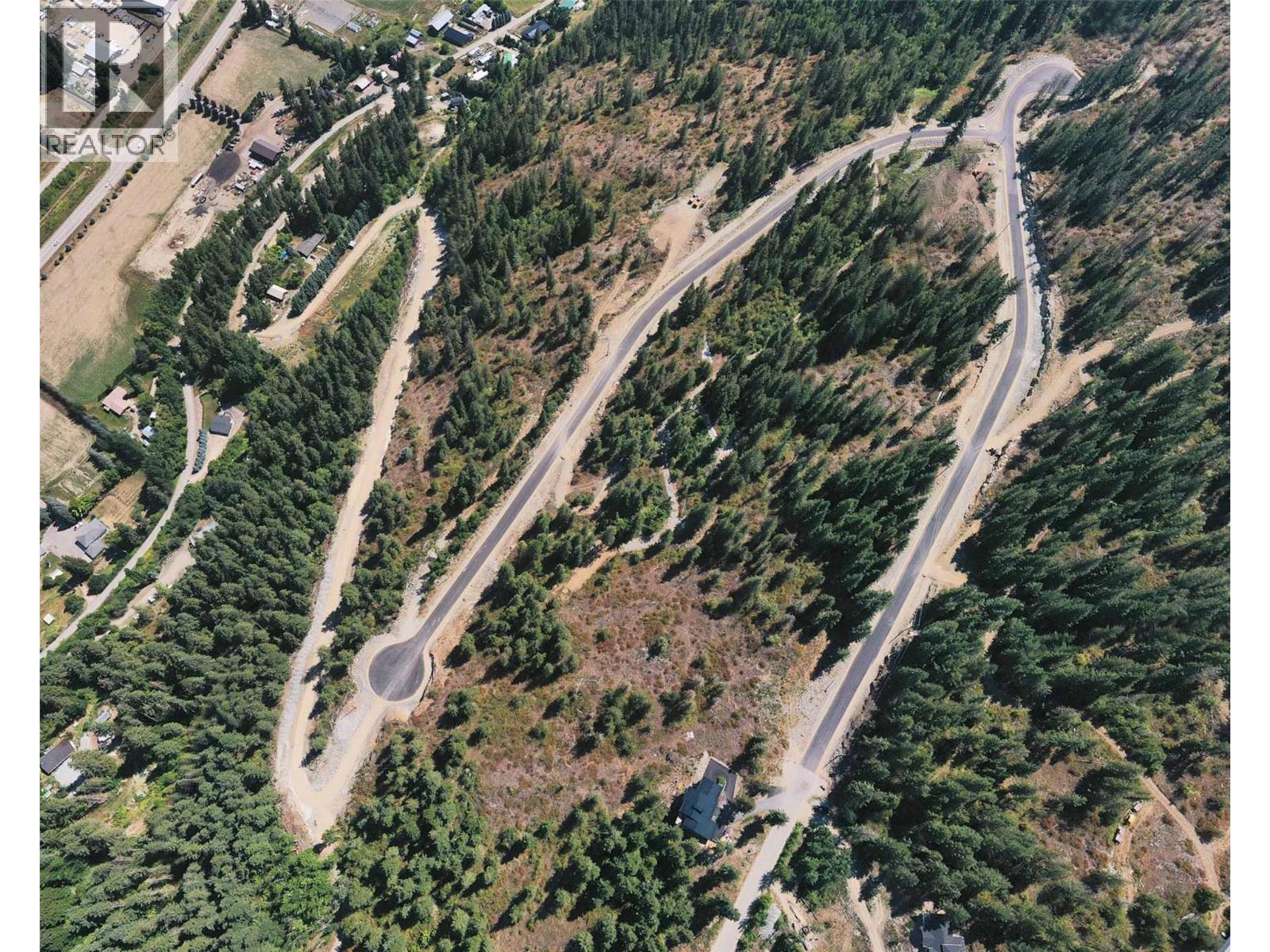 222 Crooked Pine Road, Enderby