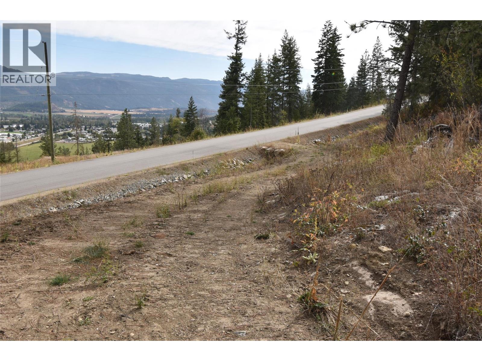 222 Crooked Pine Road, Enderby