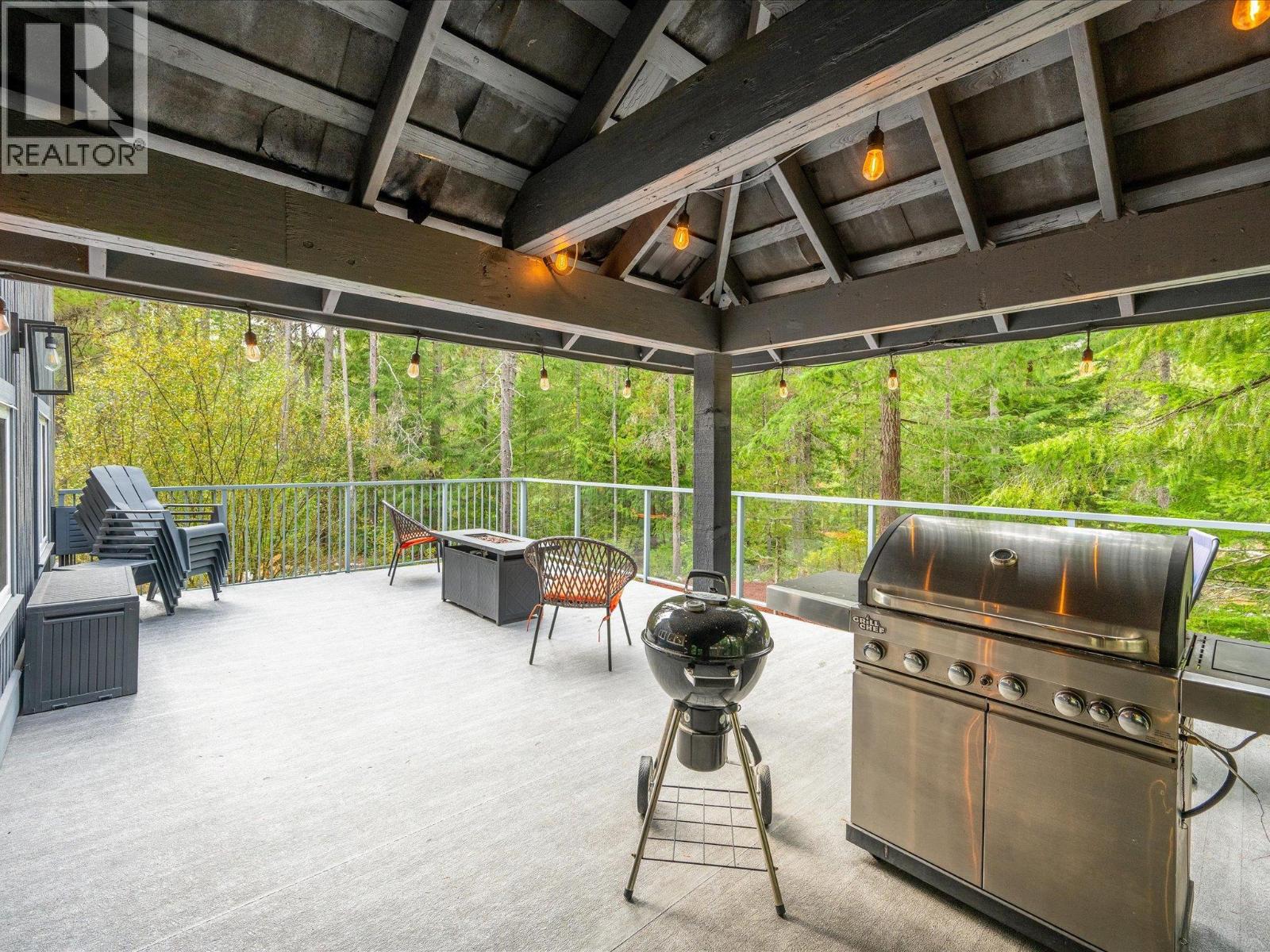 16 GARIBALDI DRIVE, Whistler